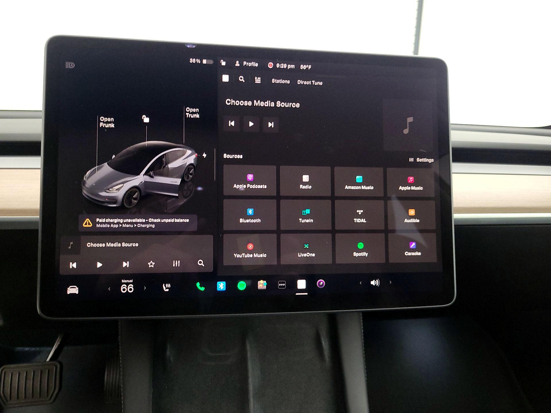 Thumbnail: 2022 Tesla Model 3 - 16