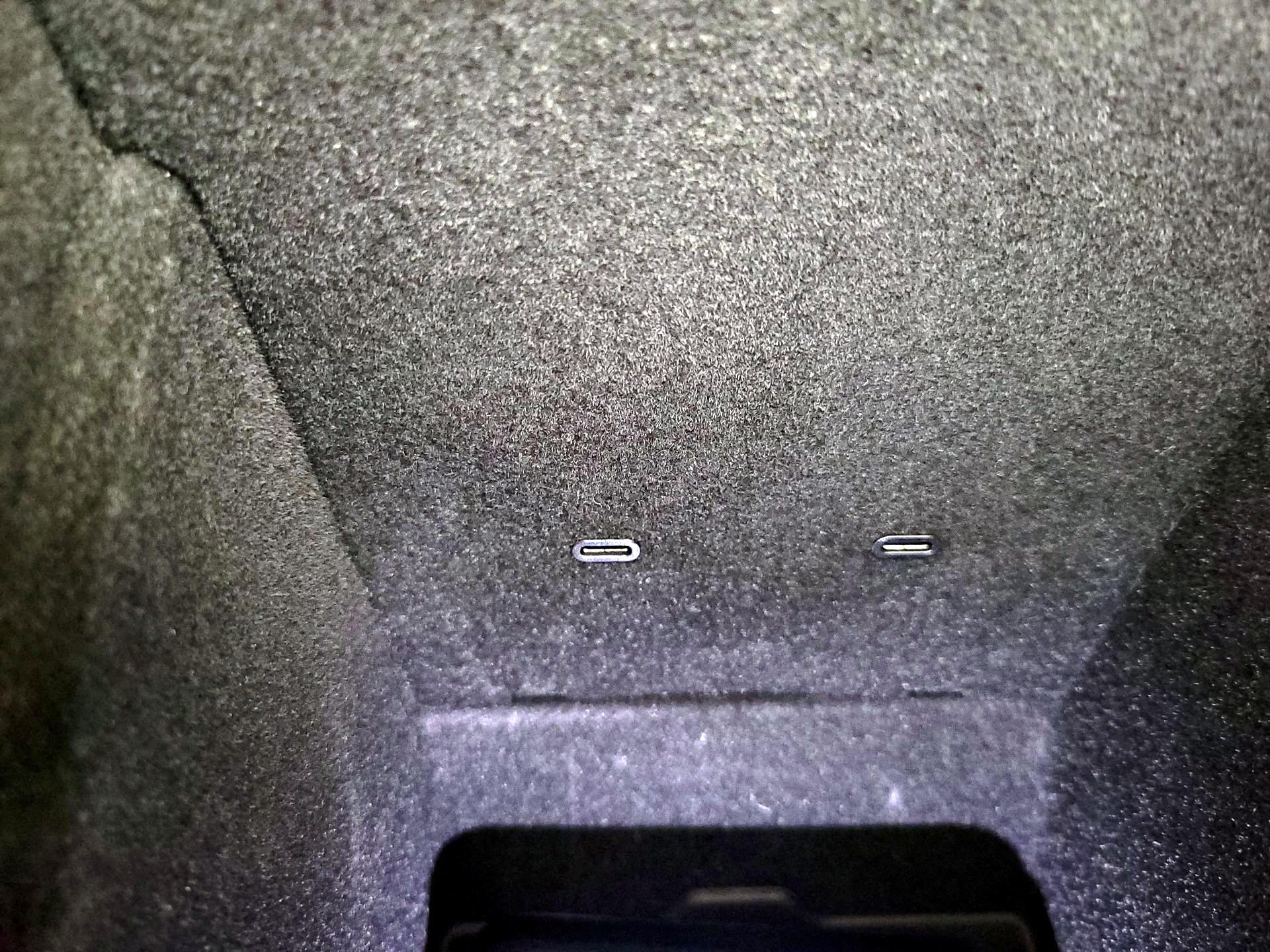 Thumbnail: 2022 Tesla Model 3 - 19