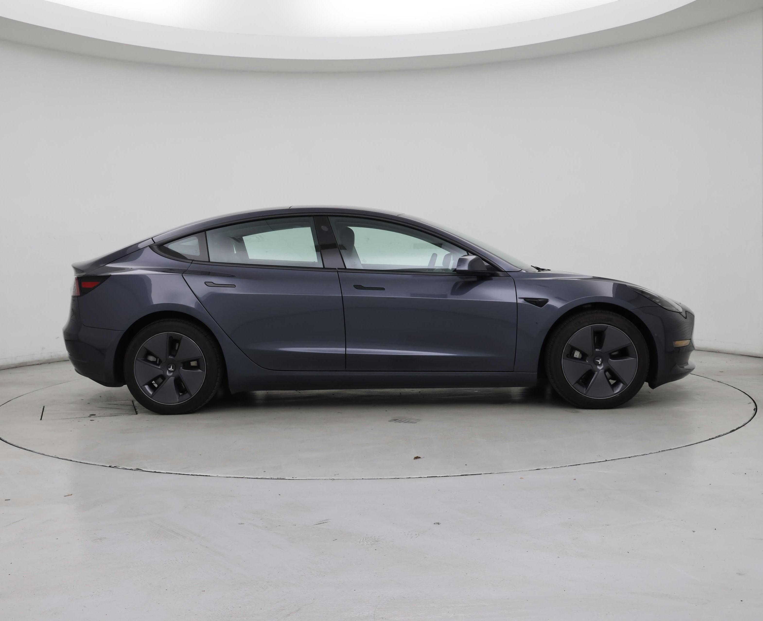 Thumbnail: 2022 Tesla Model 3 - 7
