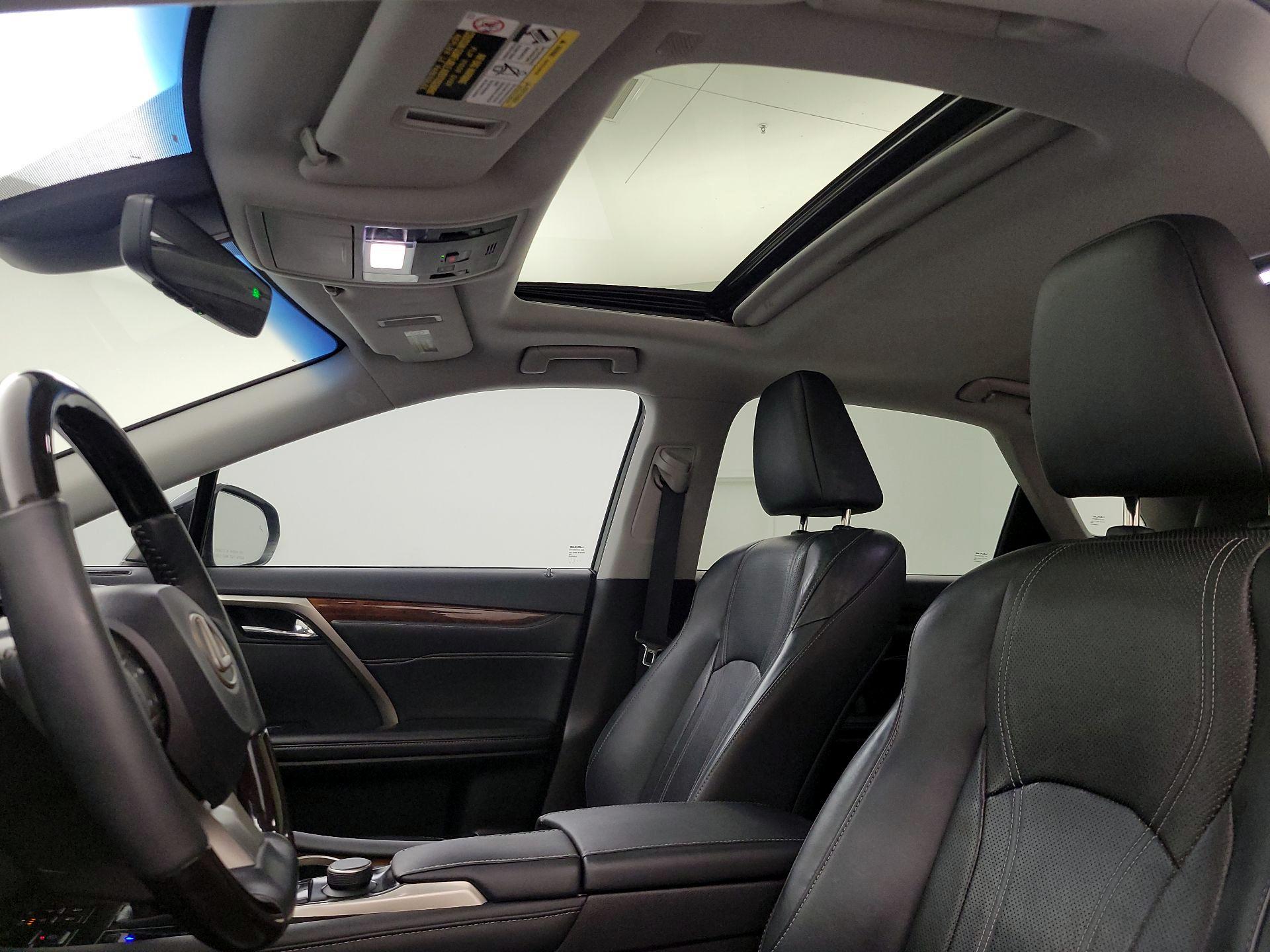 Thumbnail: 2018 Lexus RX - 19