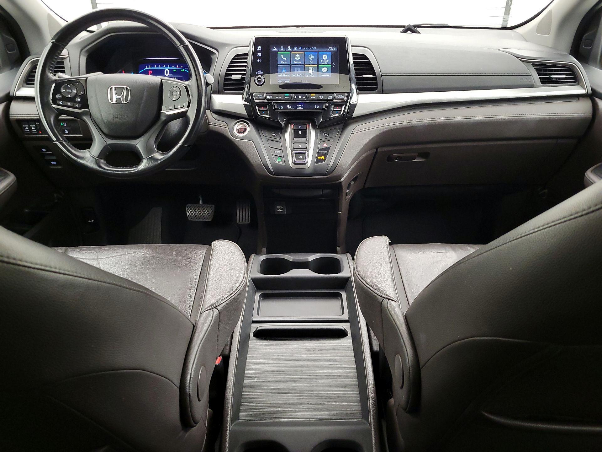 Thumbnail: 2018 Honda Odyssey - 9