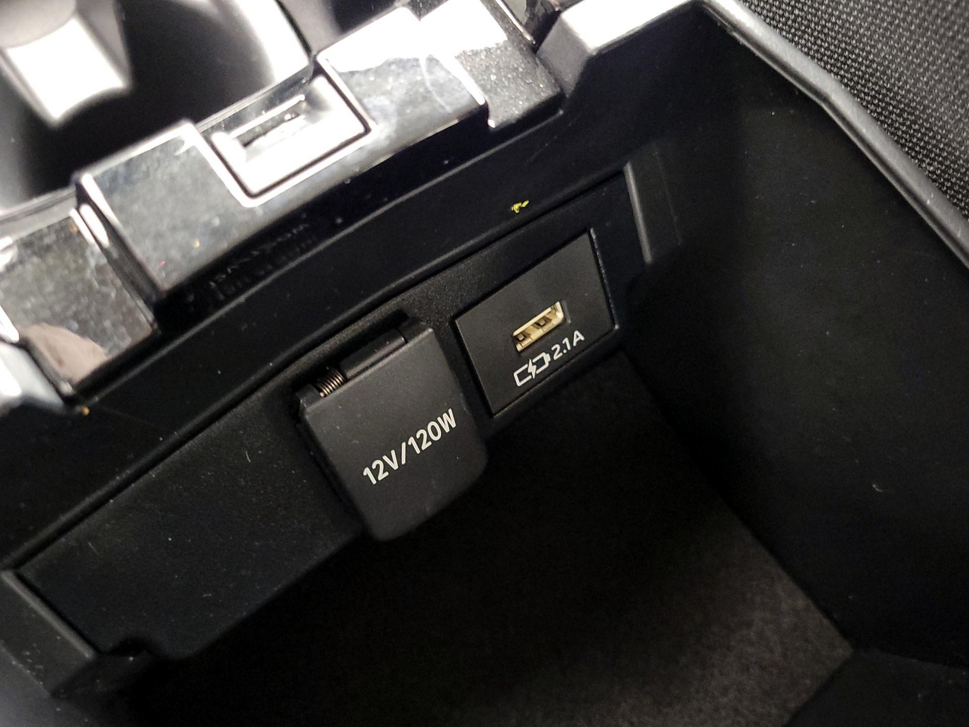 Thumbnail: 2020 Toyota Corolla - 18