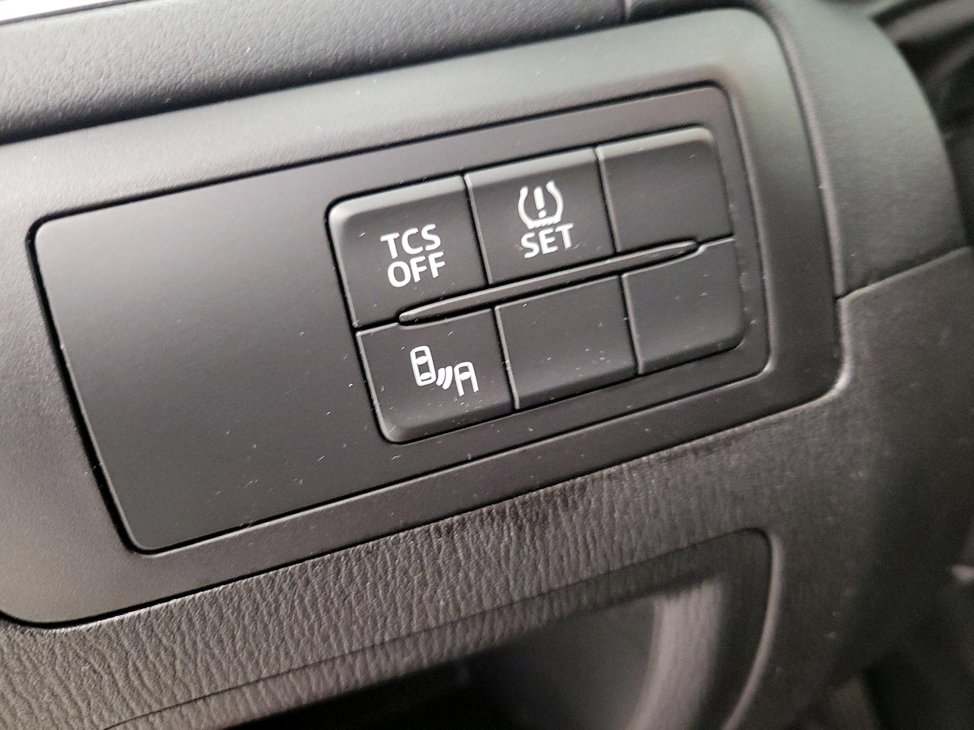 Thumbnail: 2016 Mazda CX-5 - 13