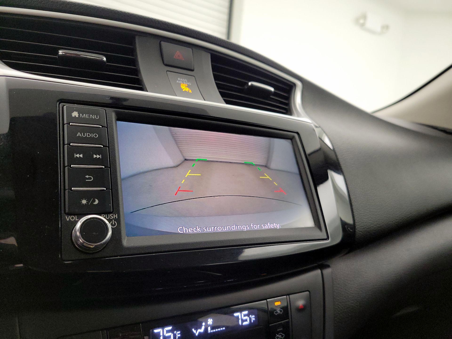 Thumbnail: 2019 Nissan Sentra - 14