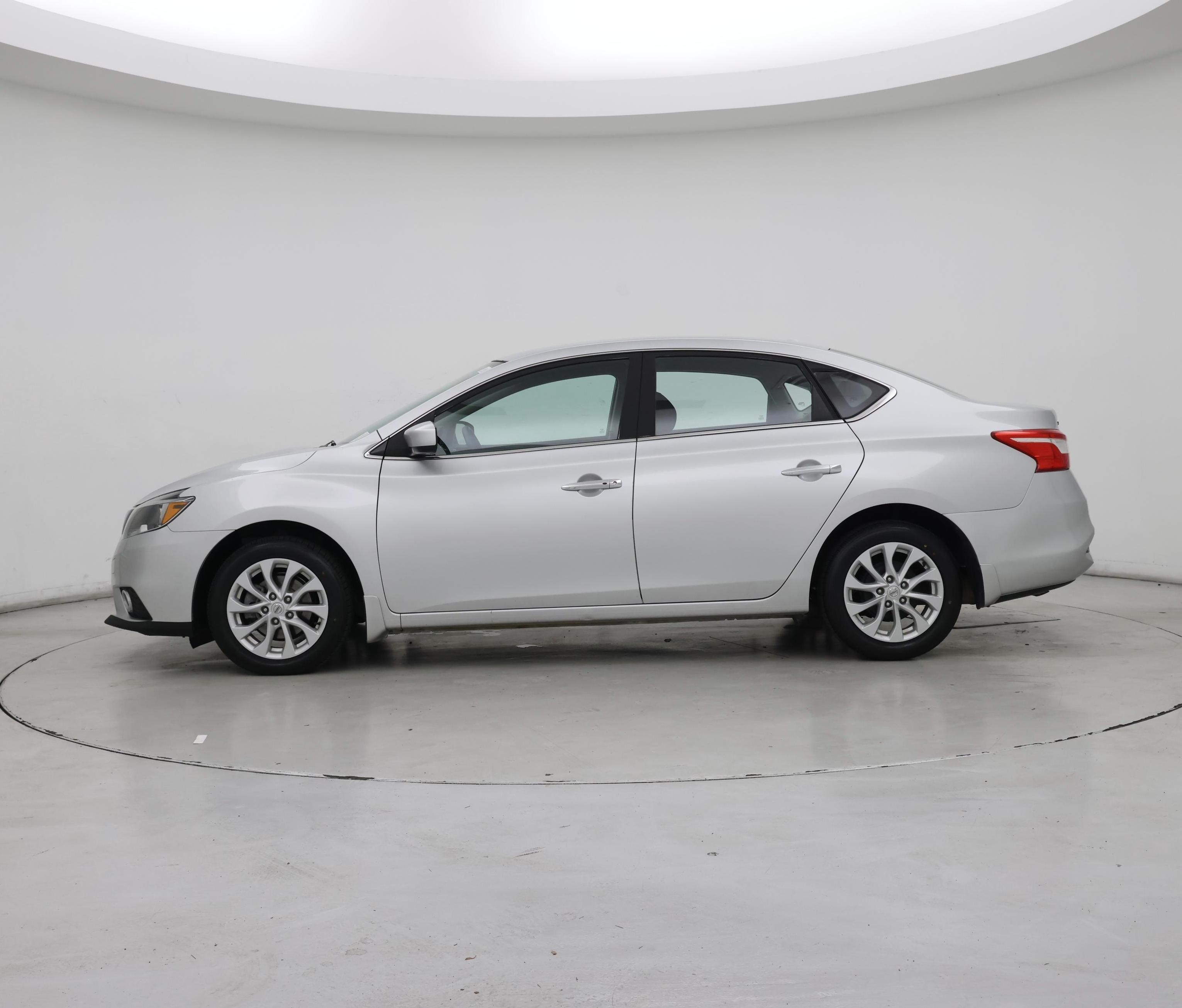 Thumbnail: 2019 Nissan Sentra - 3