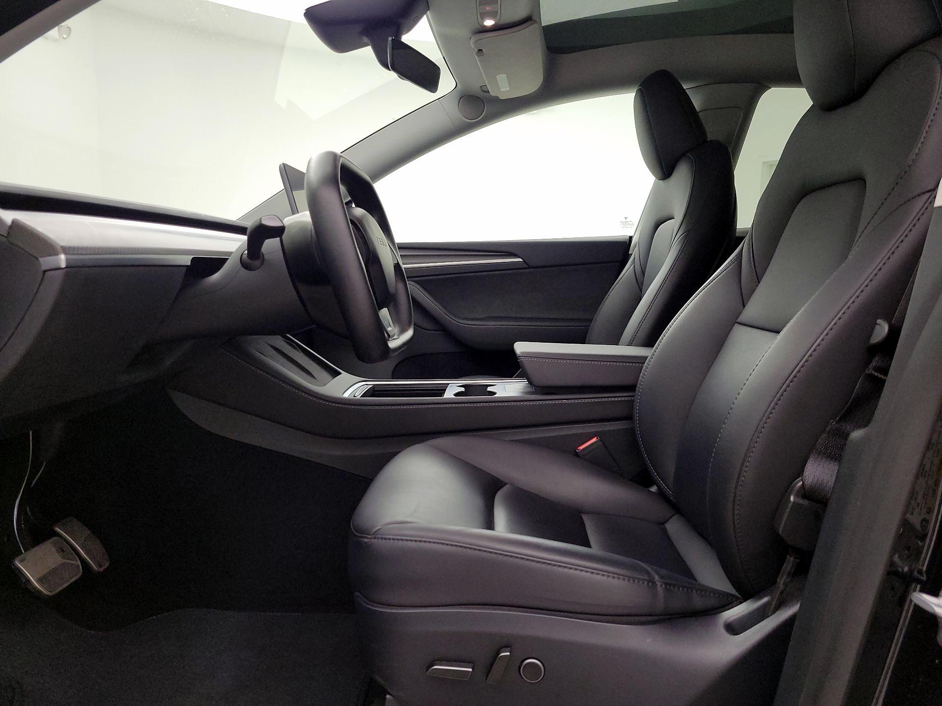 Thumbnail: 2024 Tesla Model Y - 11