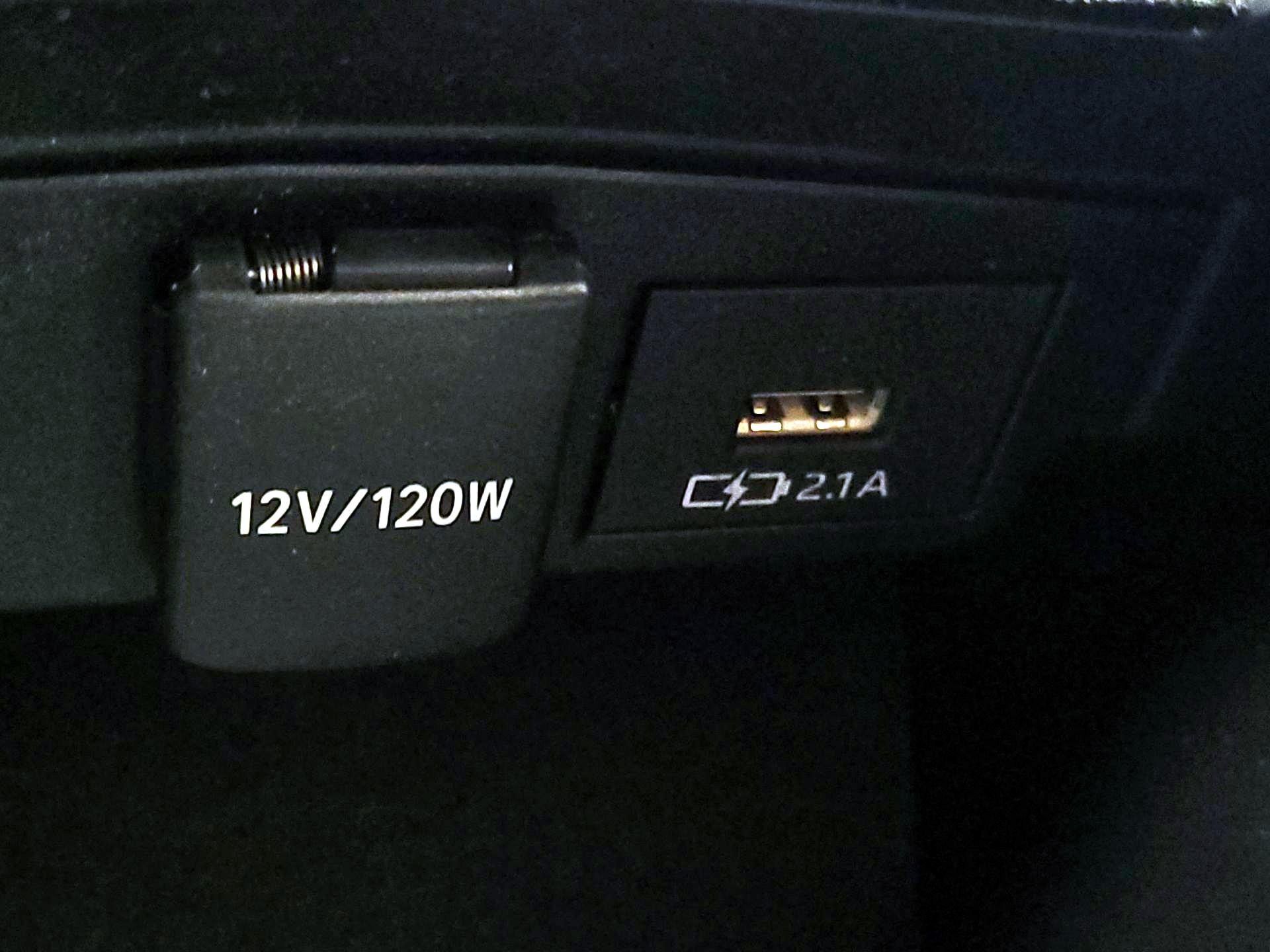 Thumbnail: 2021 Toyota Corolla - 18