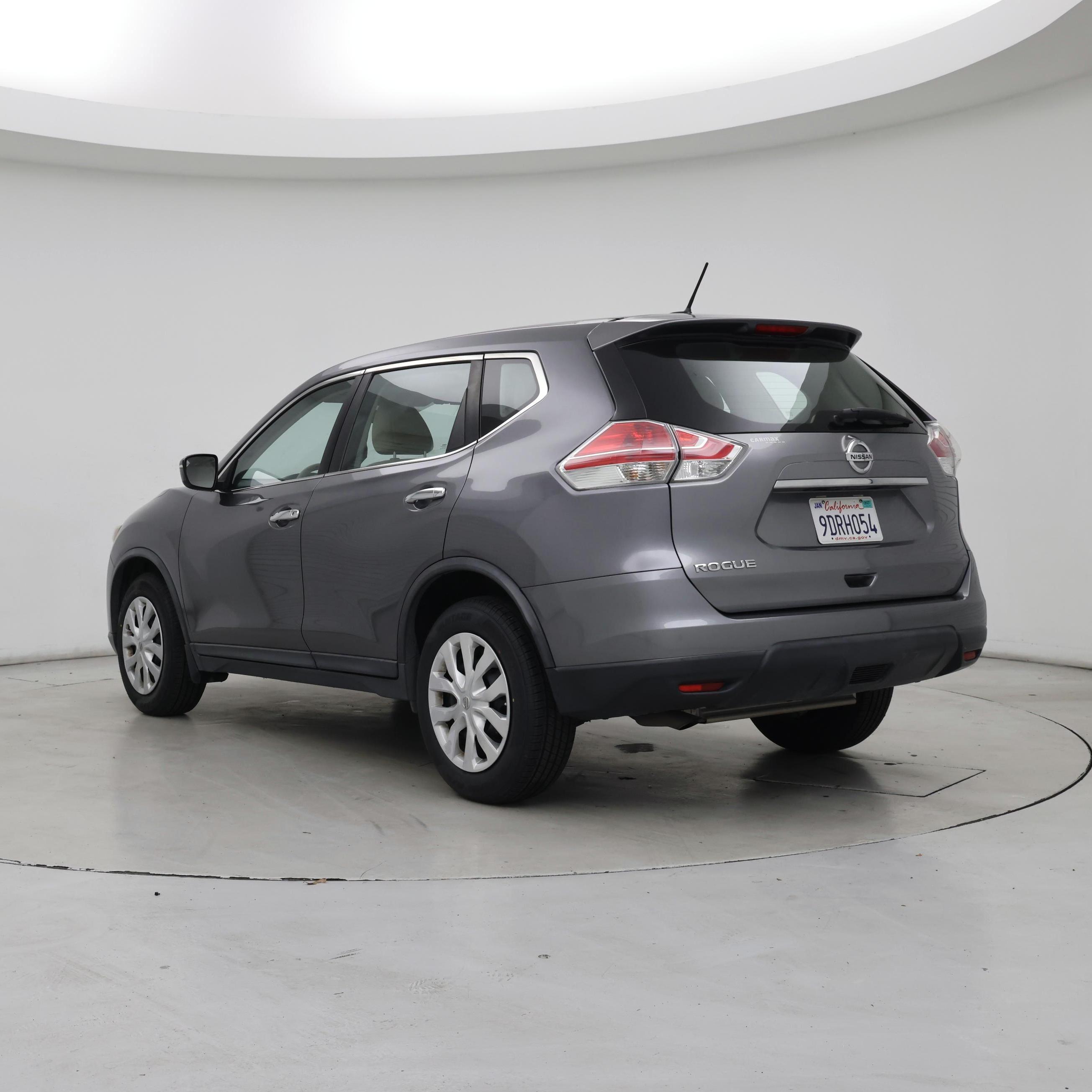 Thumbnail: 2015 Nissan Rogue - 2