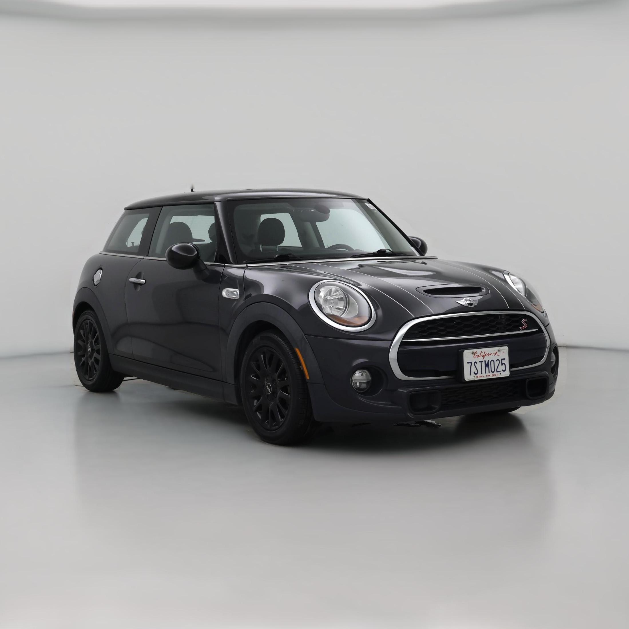 Thumbnail: 2016 MINI Cooper Hardtop - 1