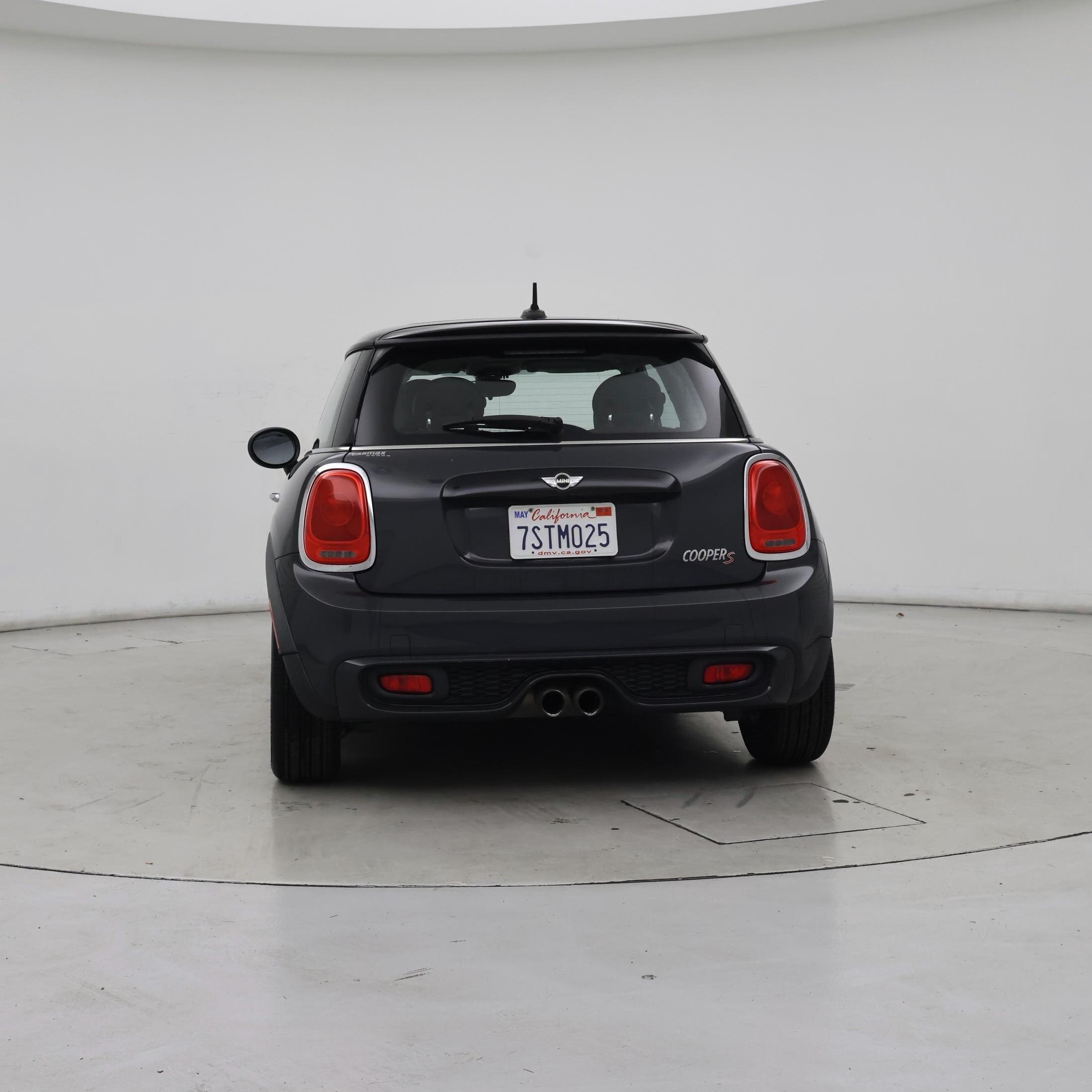 Thumbnail: 2016 MINI Cooper Hardtop - 6