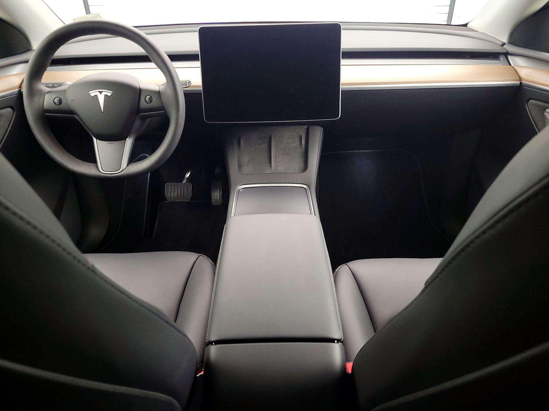 Thumbnail: 2022 Tesla Model Y - 9