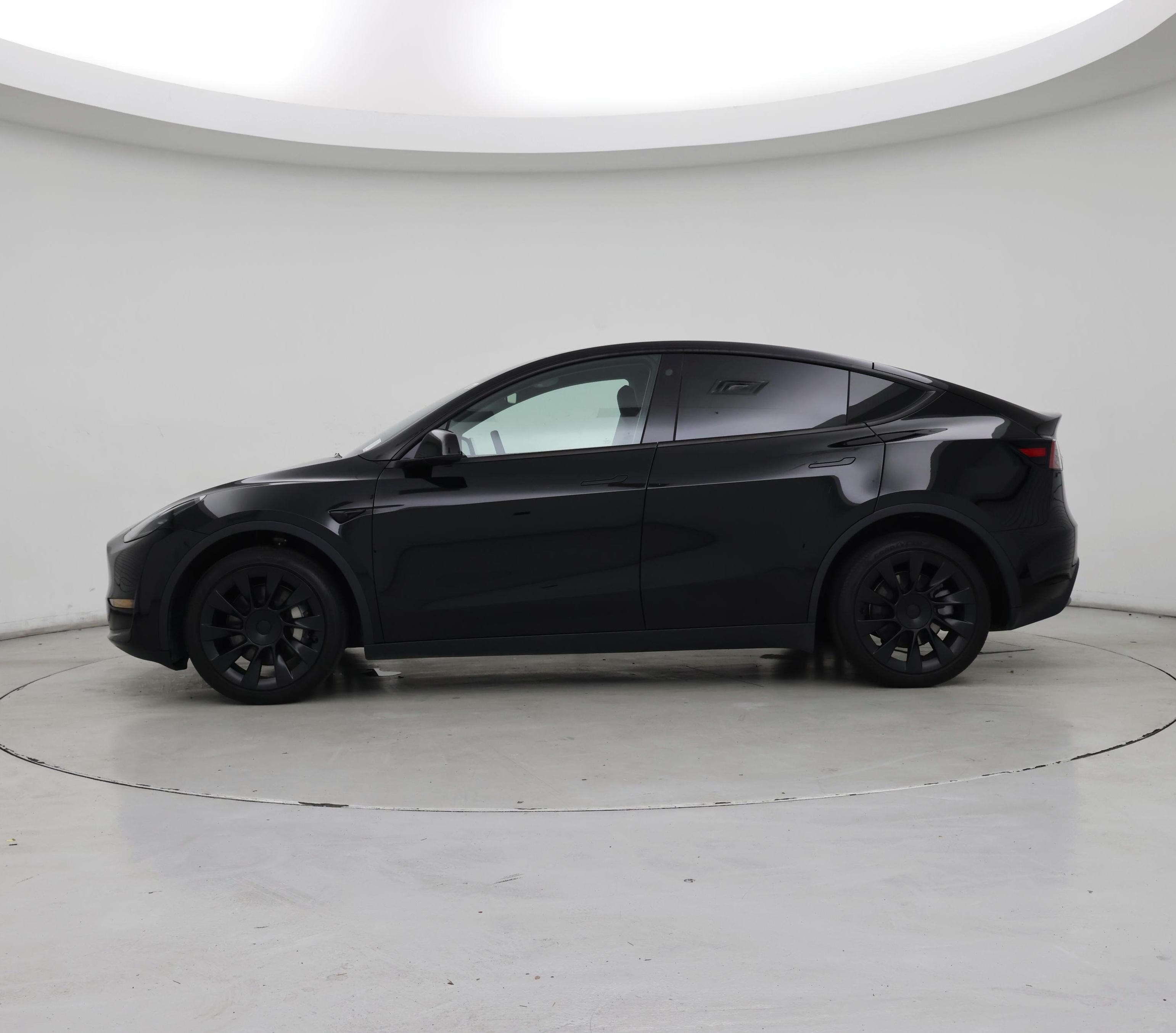 Thumbnail: 2022 Tesla Model Y - 3