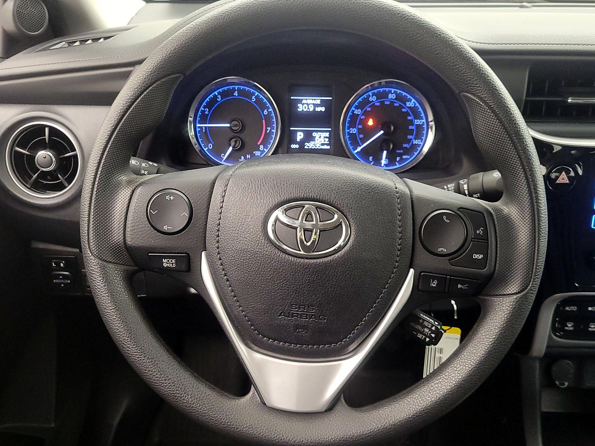 Thumbnail: 2019 Toyota Corolla - 10