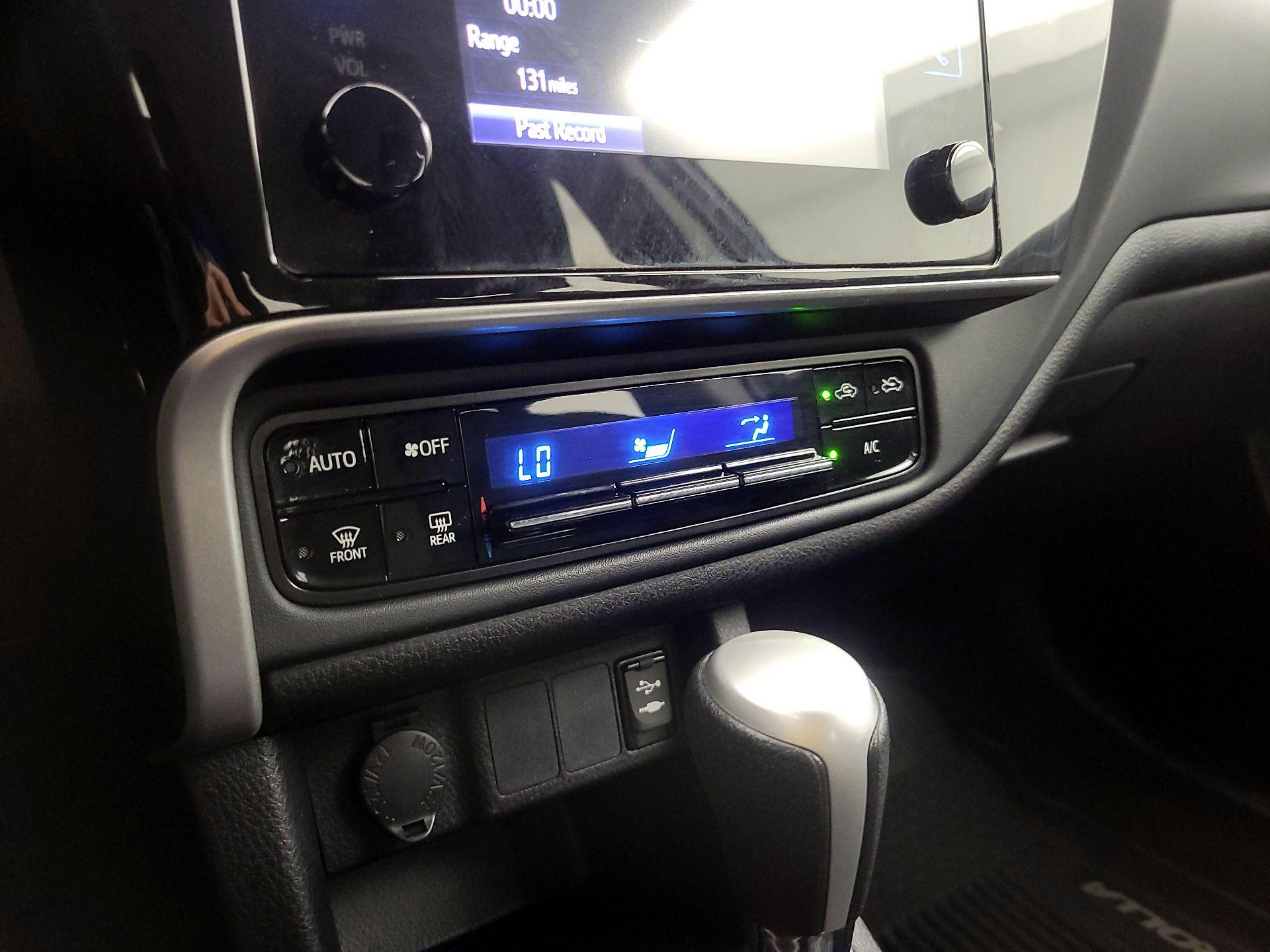 Thumbnail: 2019 Toyota Corolla - 16