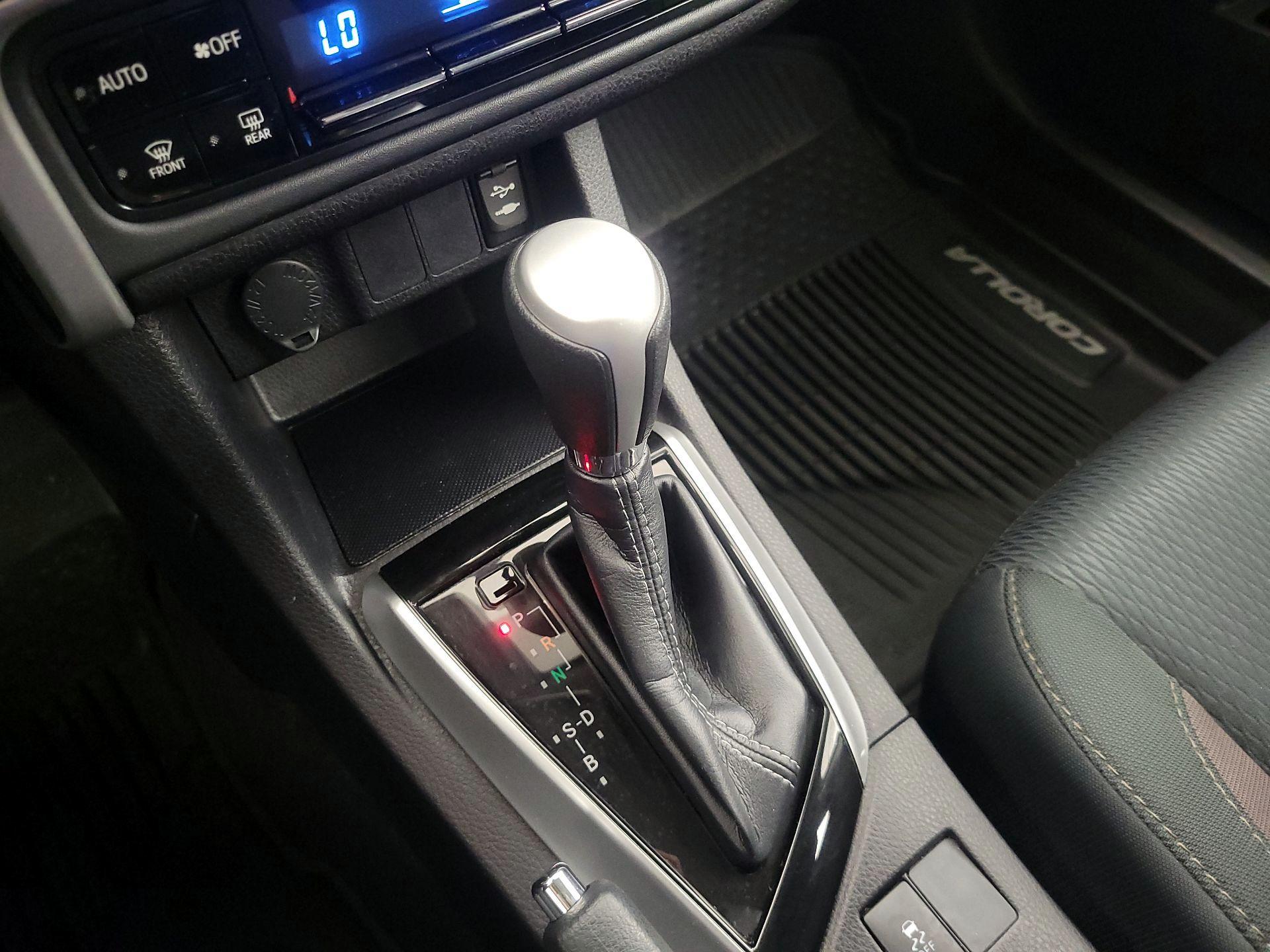 Thumbnail: 2019 Toyota Corolla - 17