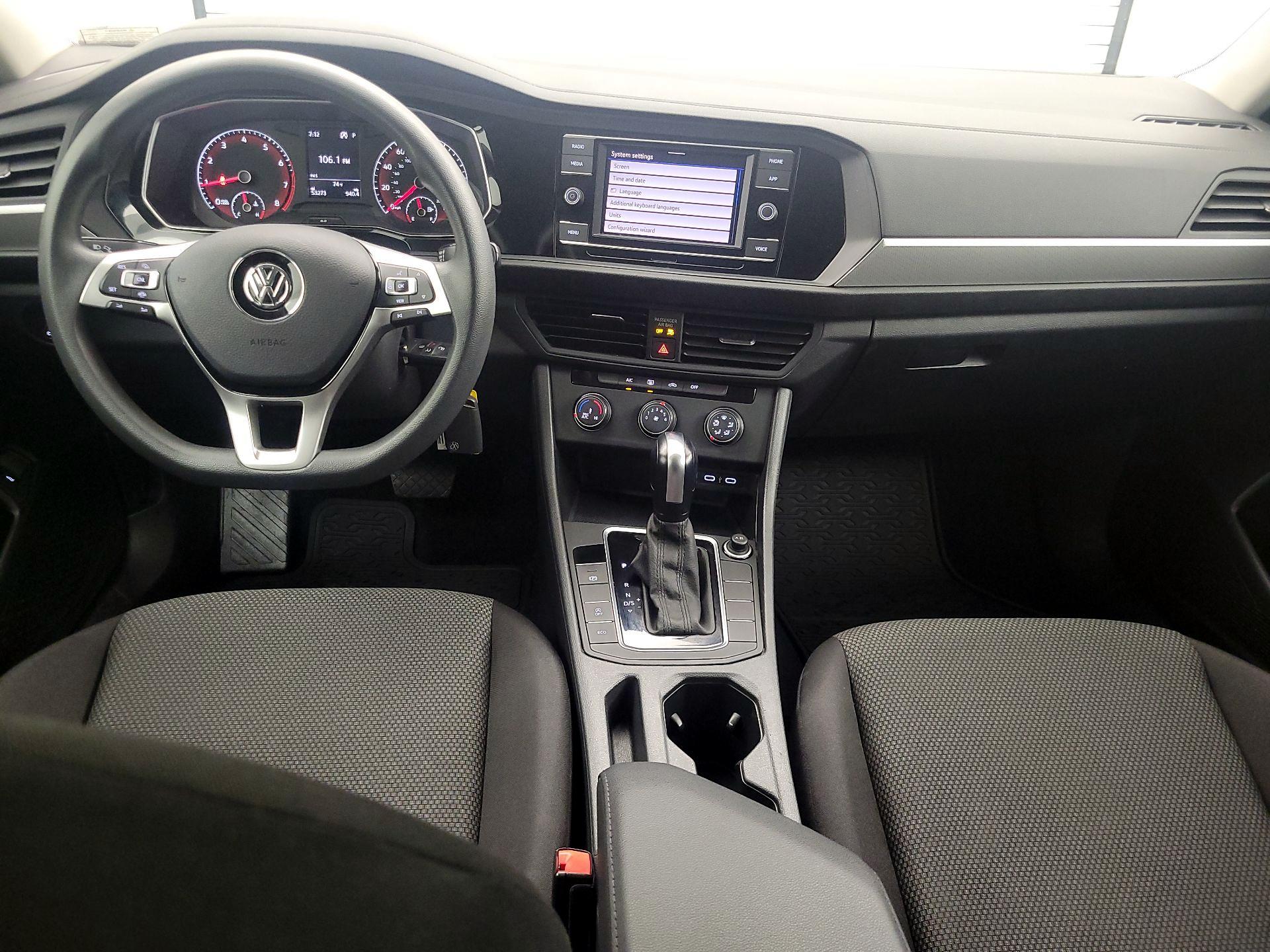 Thumbnail: 2021 Volkswagen Jetta - 9