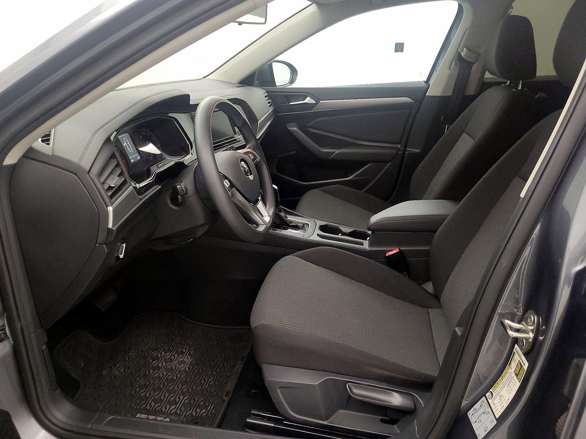 Thumbnail: 2021 Volkswagen Jetta - 11