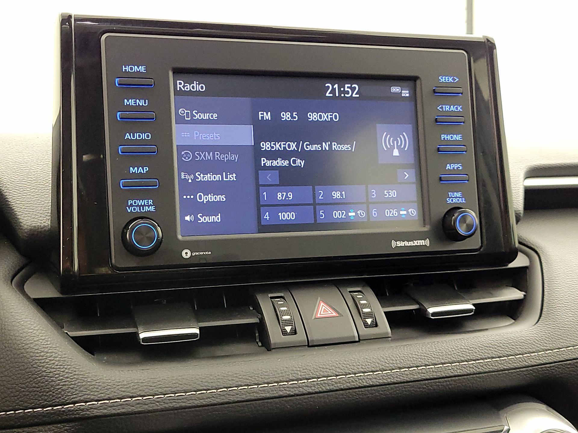 Thumbnail: 2022 Toyota RAV4 - 15