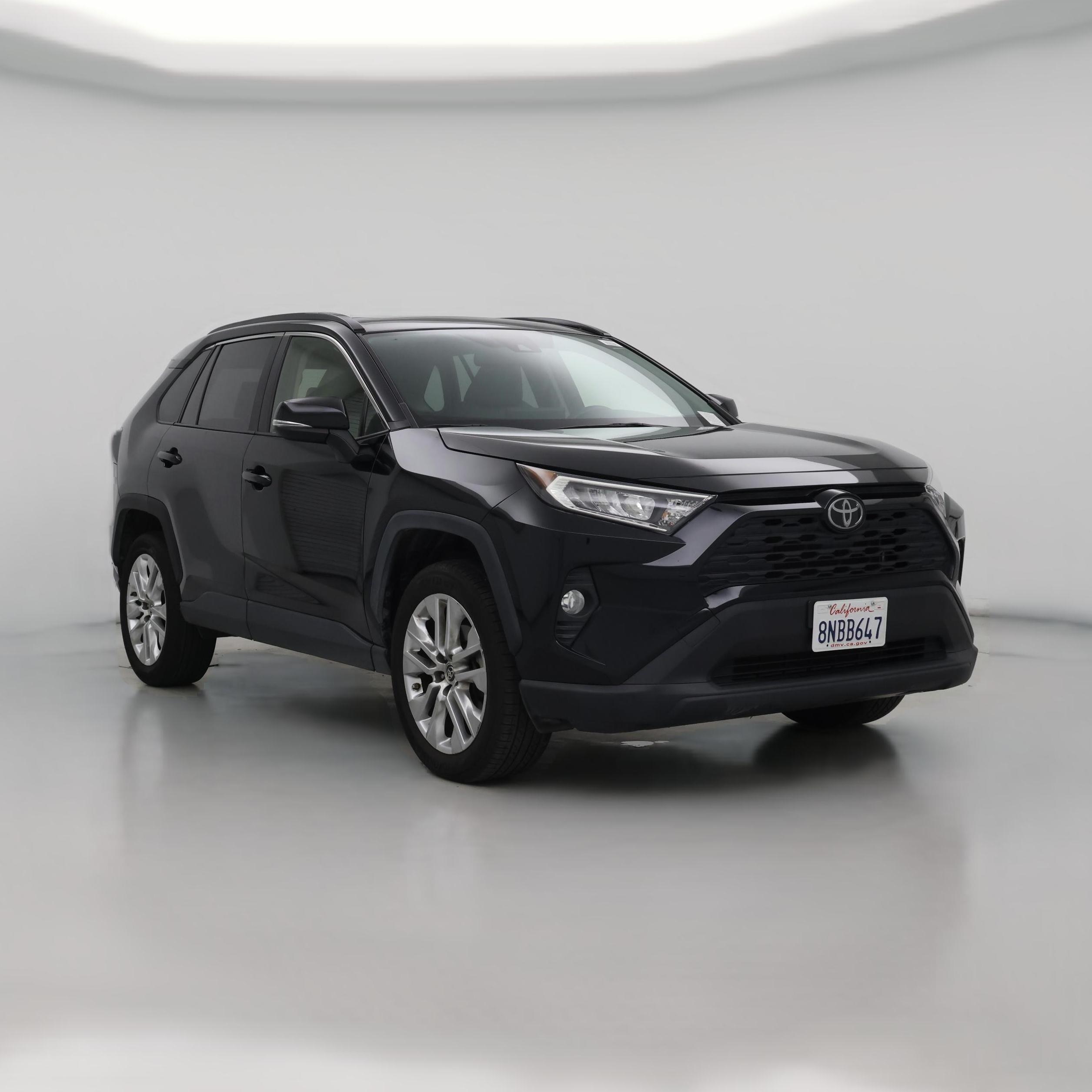 Thumbnail: 2019 Toyota RAV4 - 1