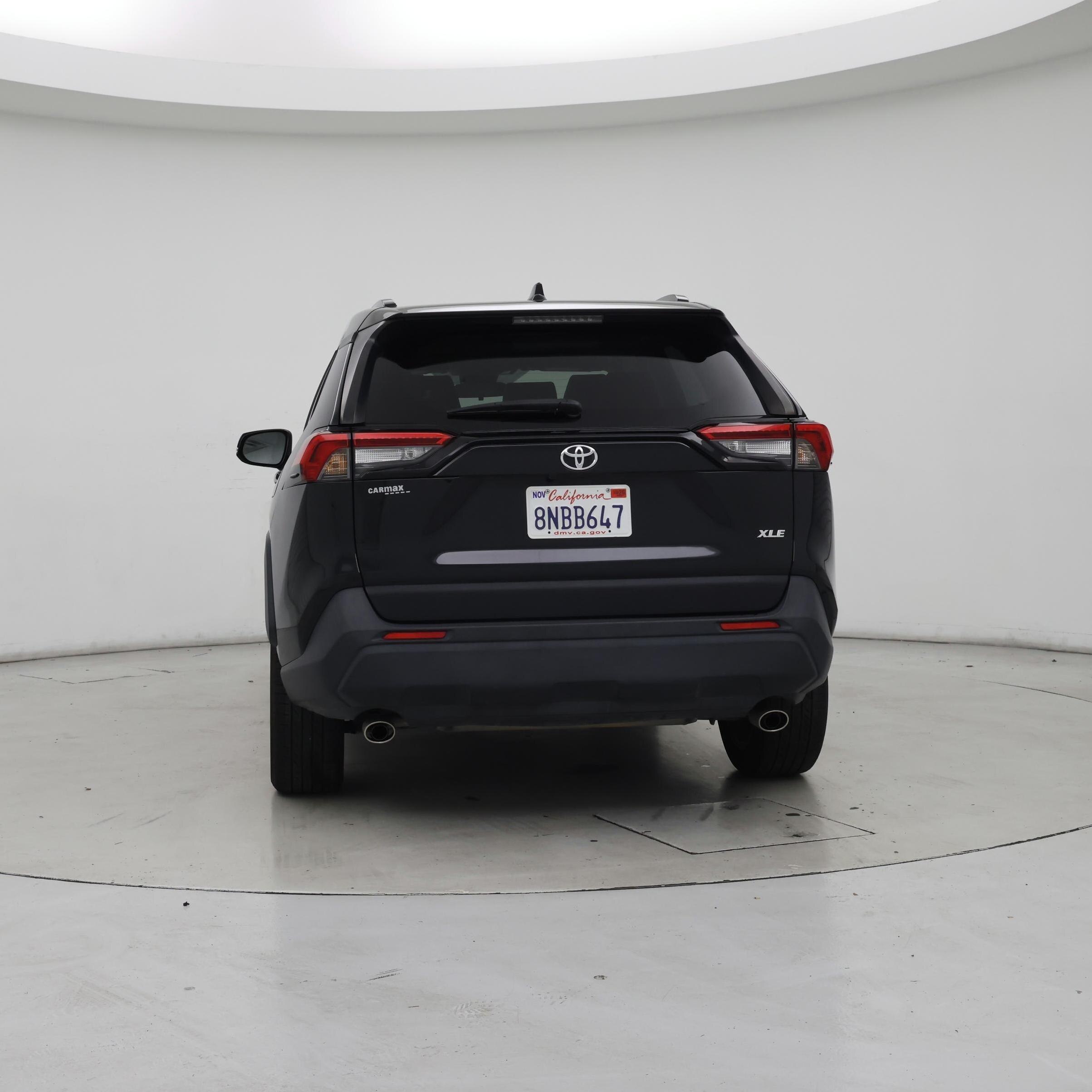 Thumbnail: 2019 Toyota RAV4 - 6