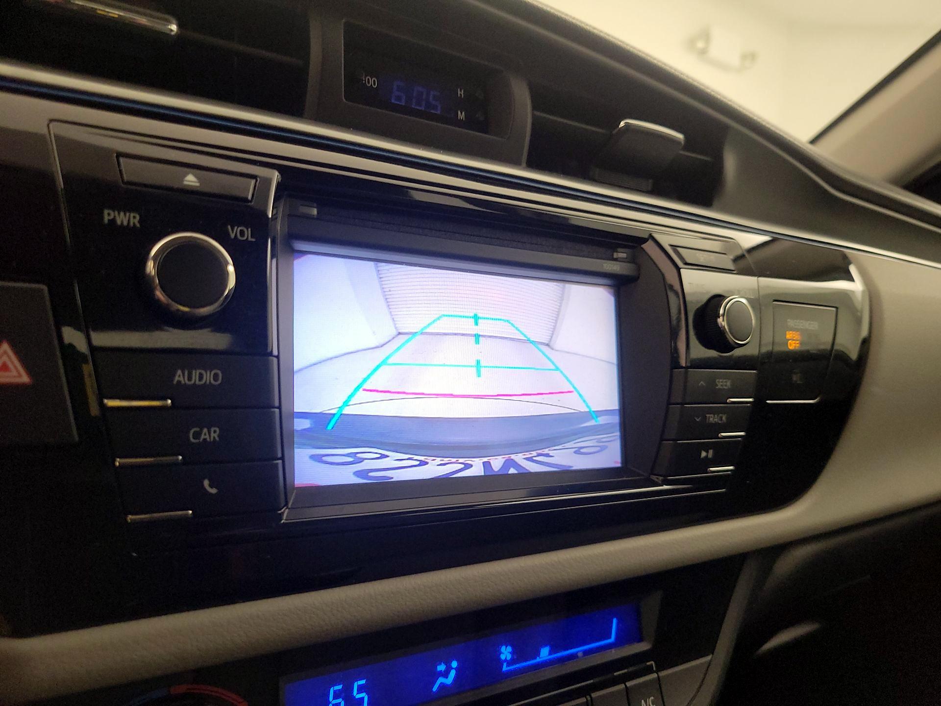 Thumbnail: 2015 Toyota Corolla - 14