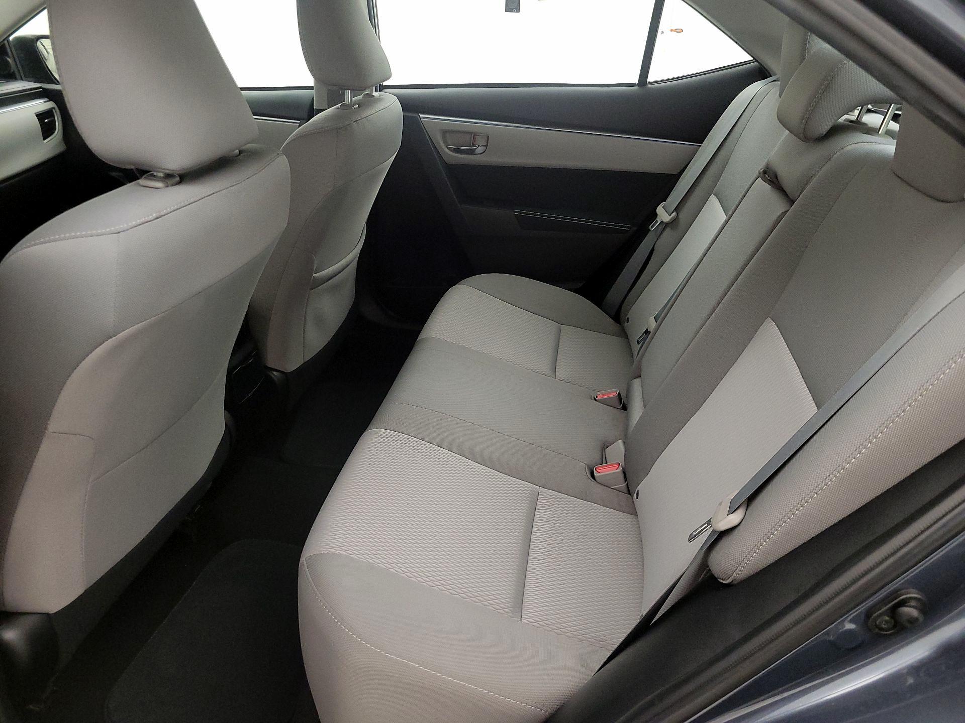 Thumbnail: 2015 Toyota Corolla - 19