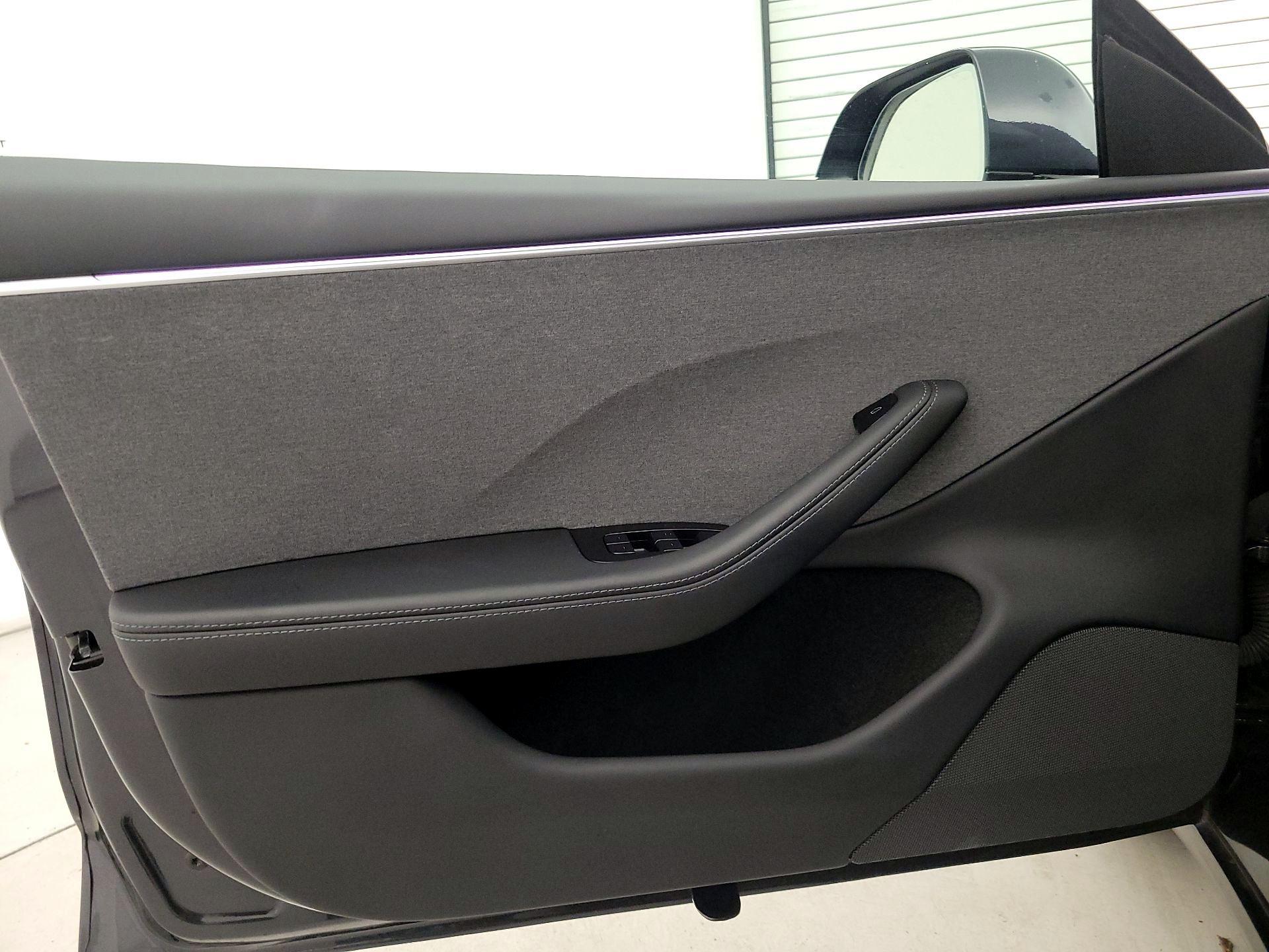 Thumbnail: 2024 Tesla Model 3 - 12