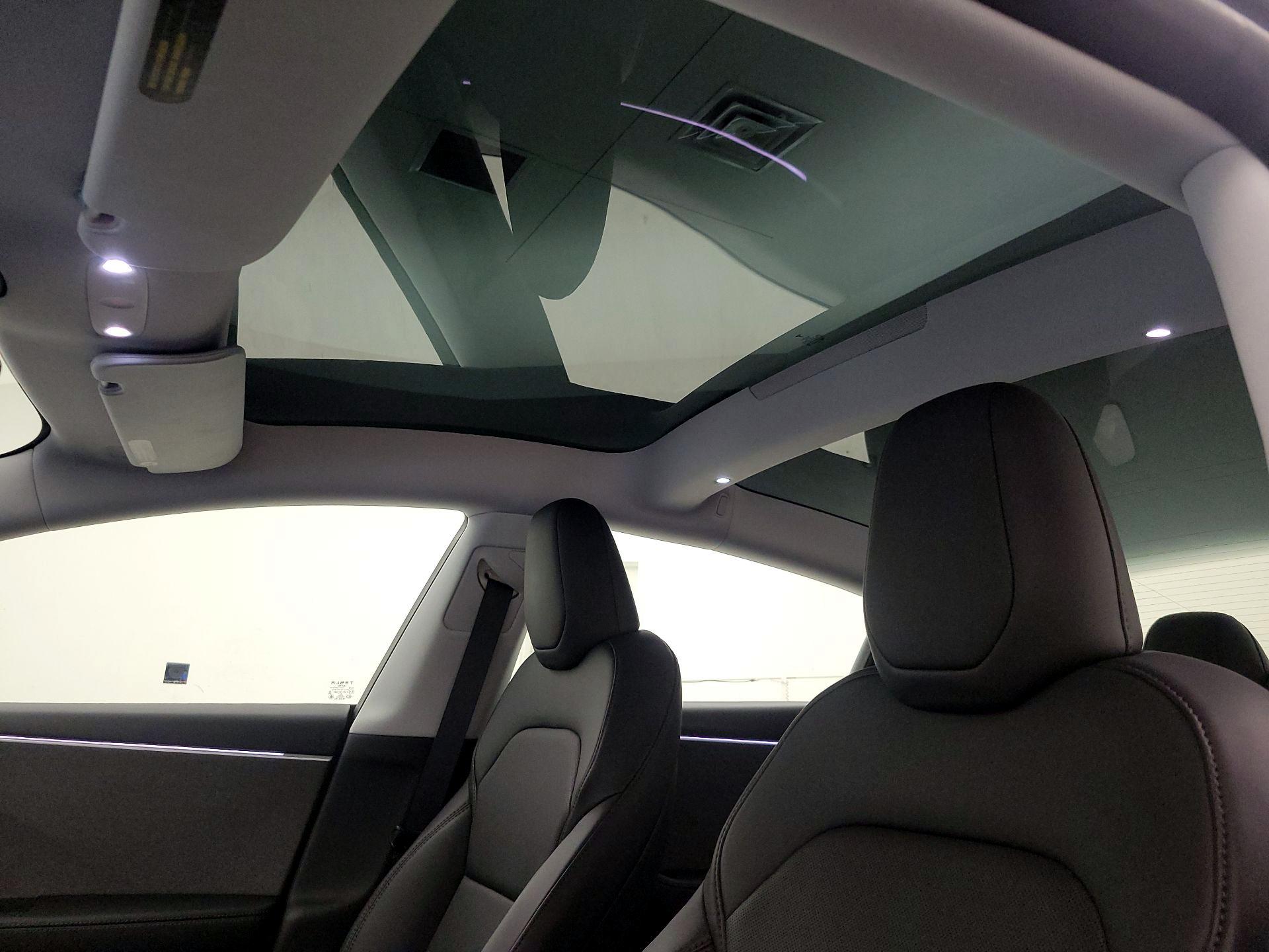 Thumbnail: 2024 Tesla Model 3 - 18