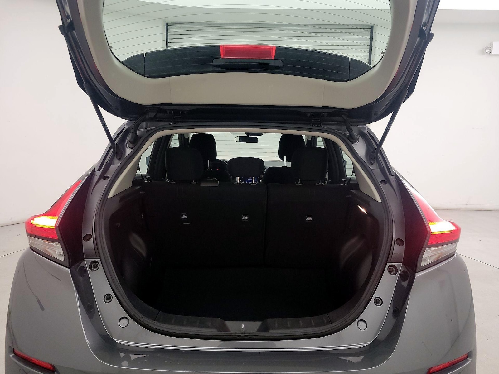 2021 Nissan Leaf S Plus - Photo 21