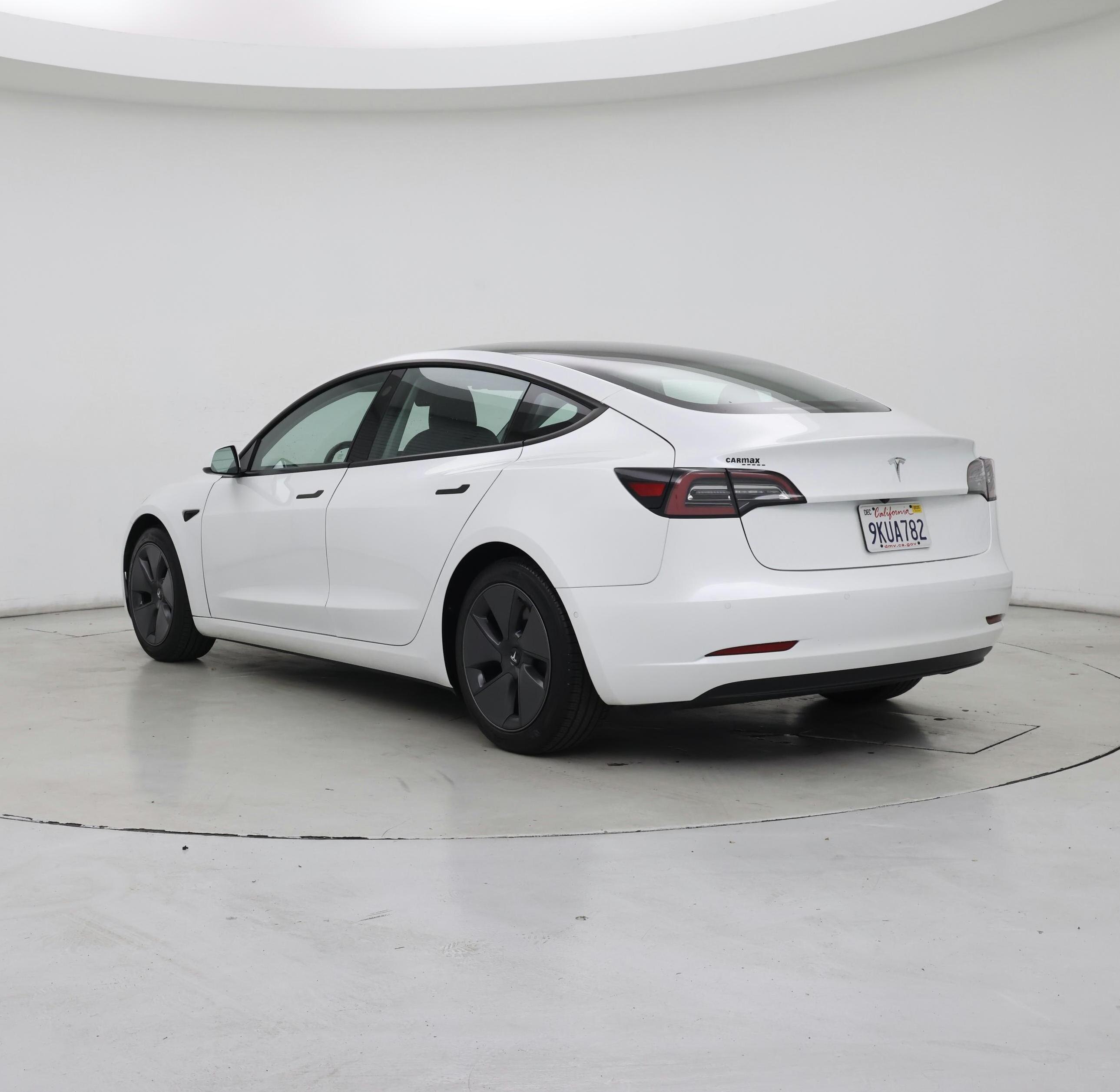 Thumbnail: 2021 Tesla Model 3 - 2