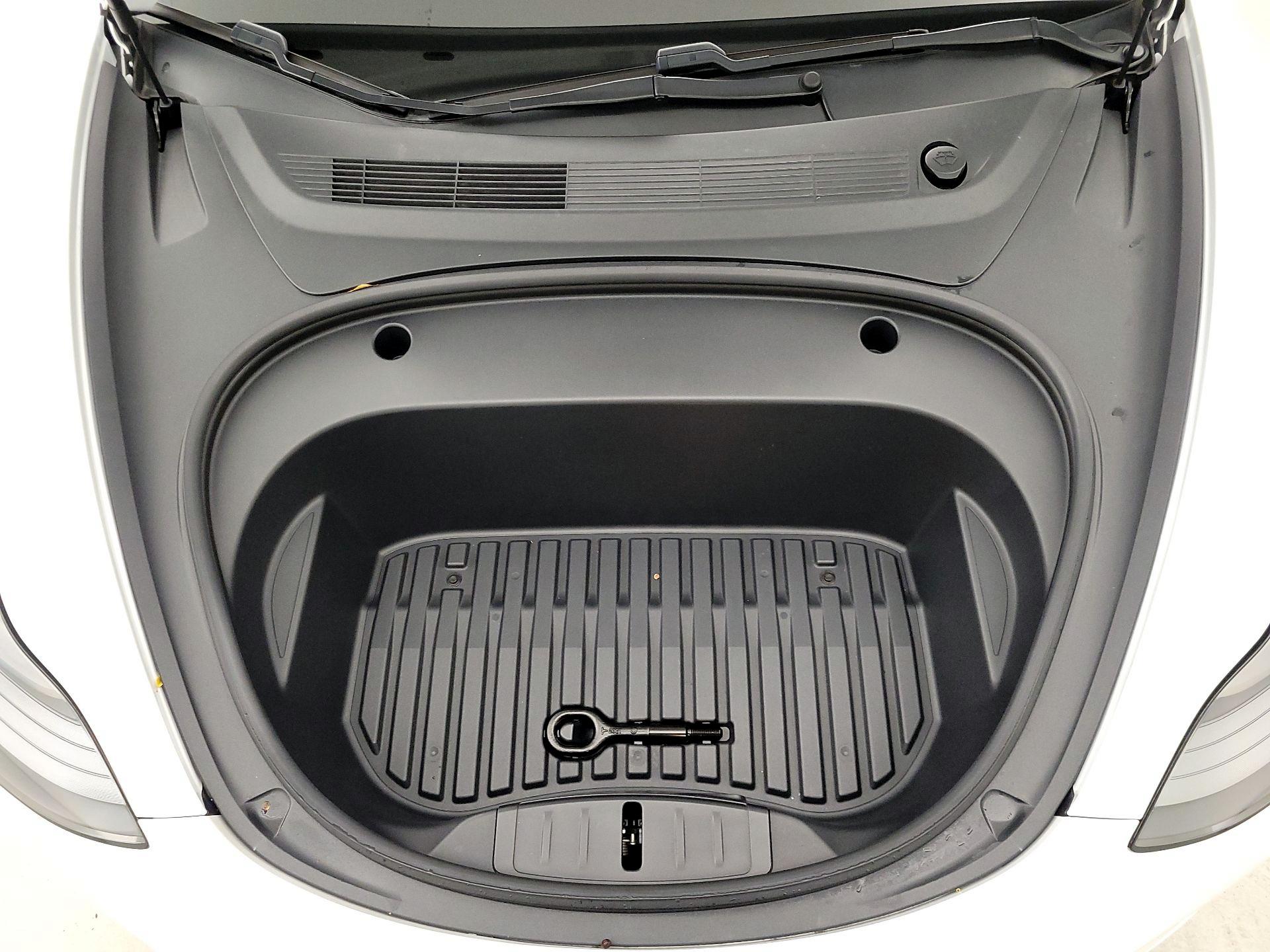 Thumbnail: 2021 Tesla Model 3 - 20