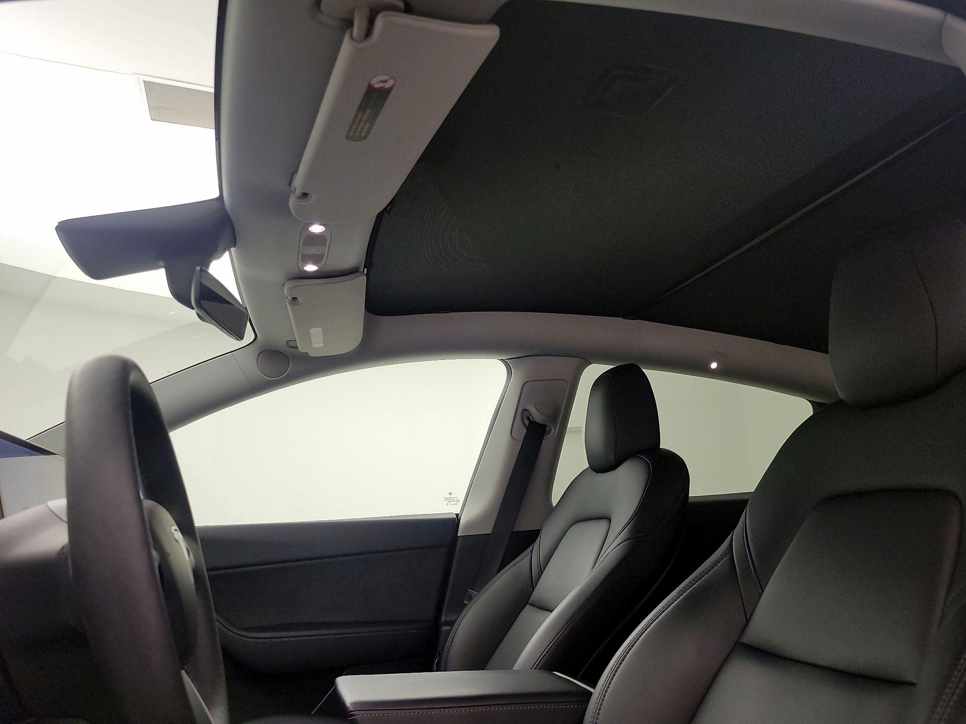 Thumbnail: 2021 Tesla Model Y - 18