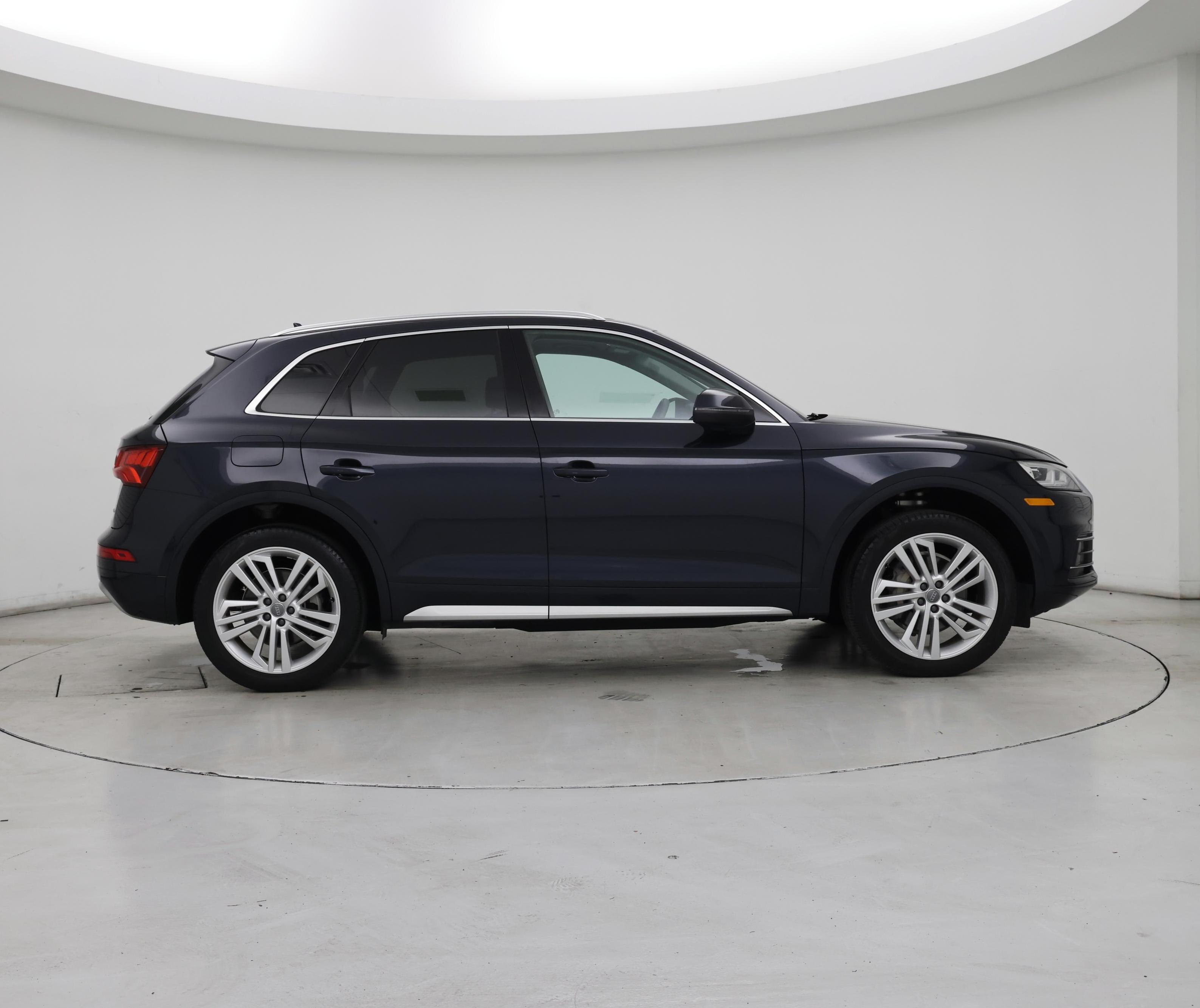 Thumbnail: 2019 Audi Q5 - 7