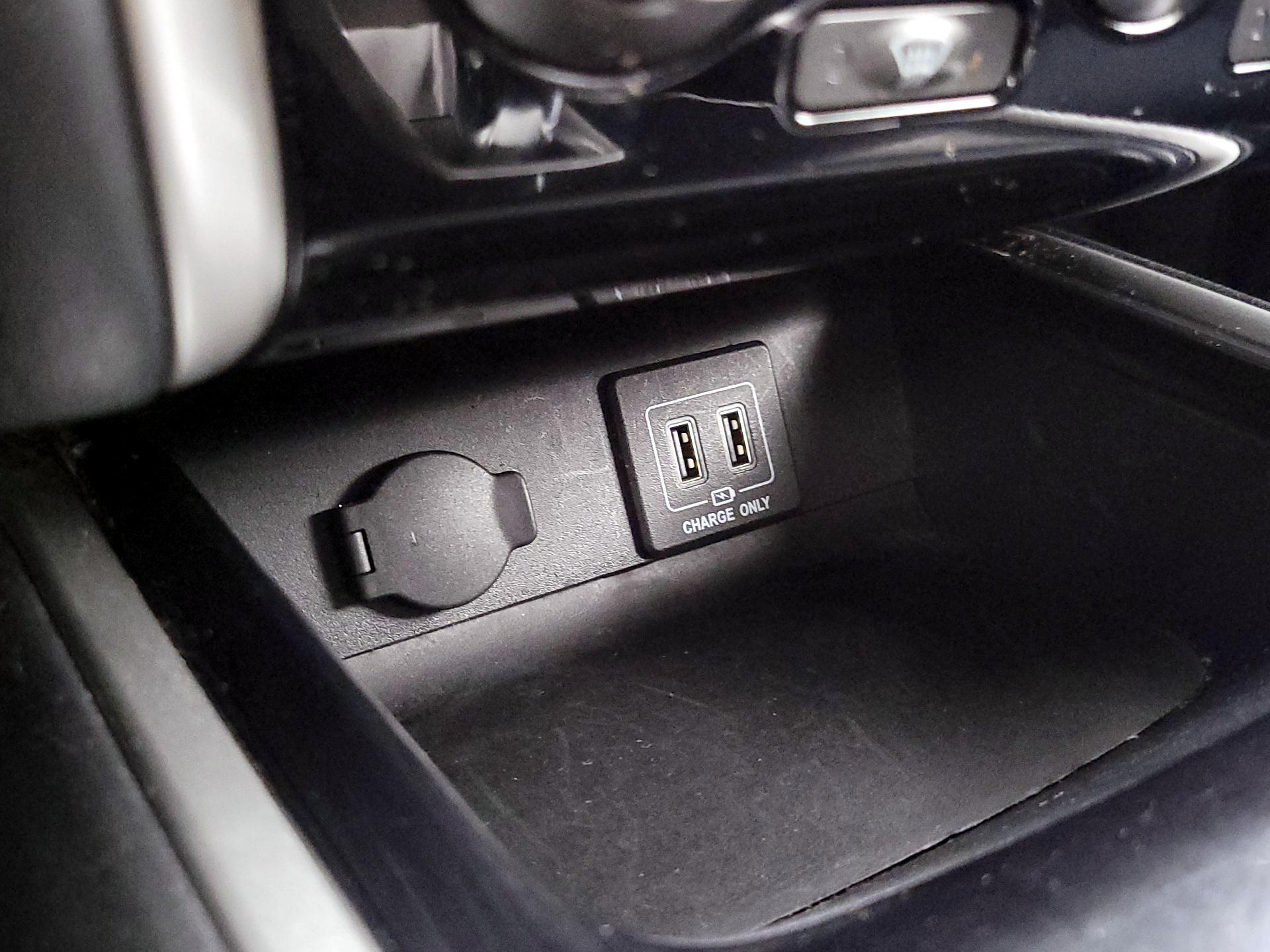 Thumbnail: 2018 Nissan Pathfinder - 18