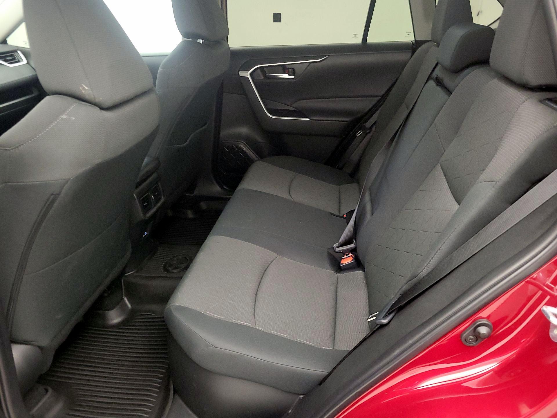 Thumbnail: 2024 Toyota RAV4 - 20