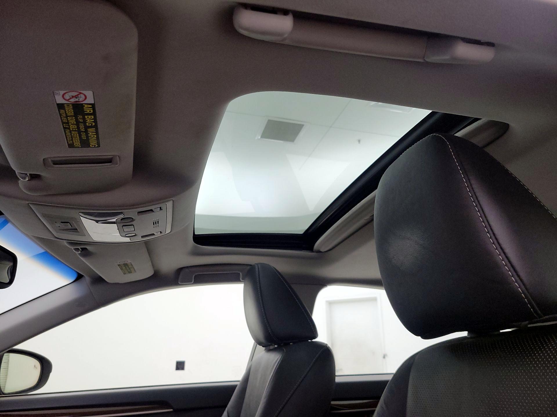 Thumbnail: 2015 Lexus ES - 19