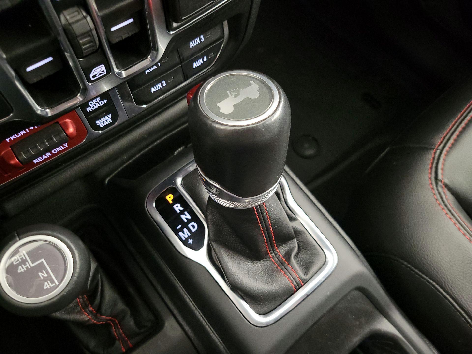 Thumbnail: 2021 Jeep Wrangler - 17