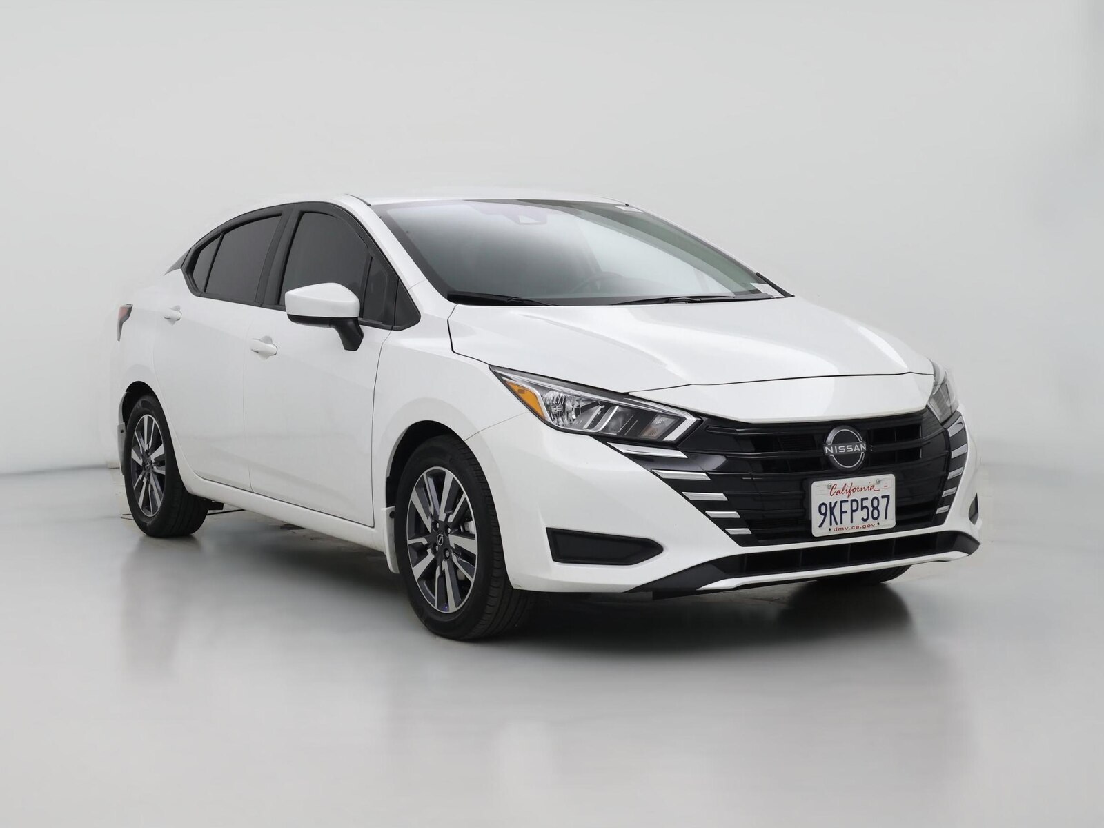 2023 Nissan Versa Sedan SV