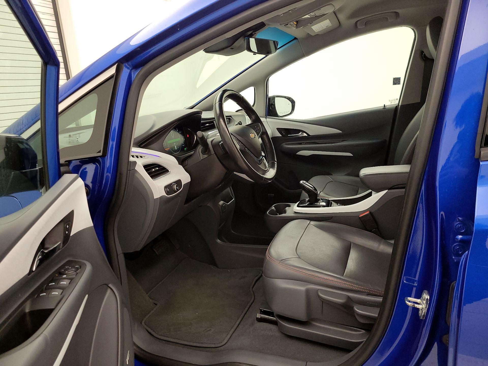 Thumbnail: 2021 Chevrolet Bolt EV - 11