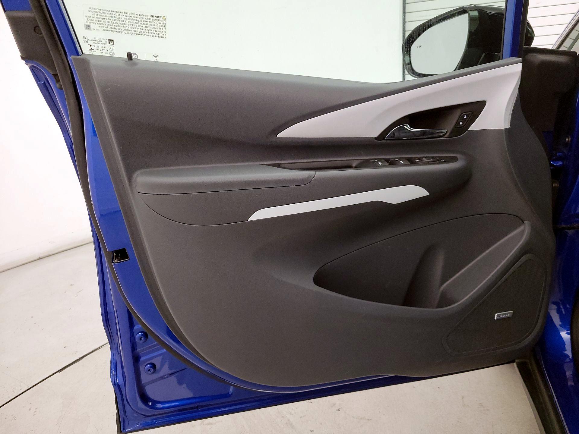 Thumbnail: 2021 Chevrolet Bolt EV - 12