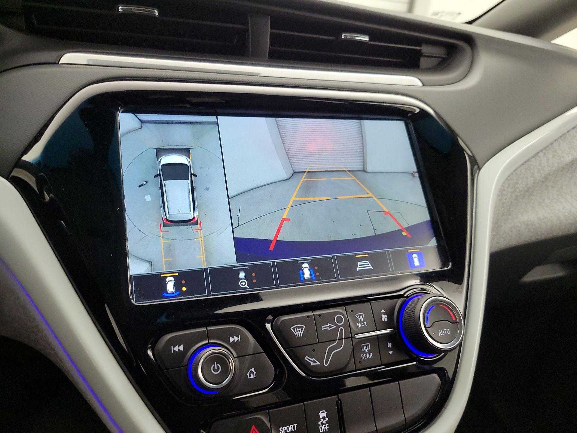 Thumbnail: 2021 Chevrolet Bolt EV - 14