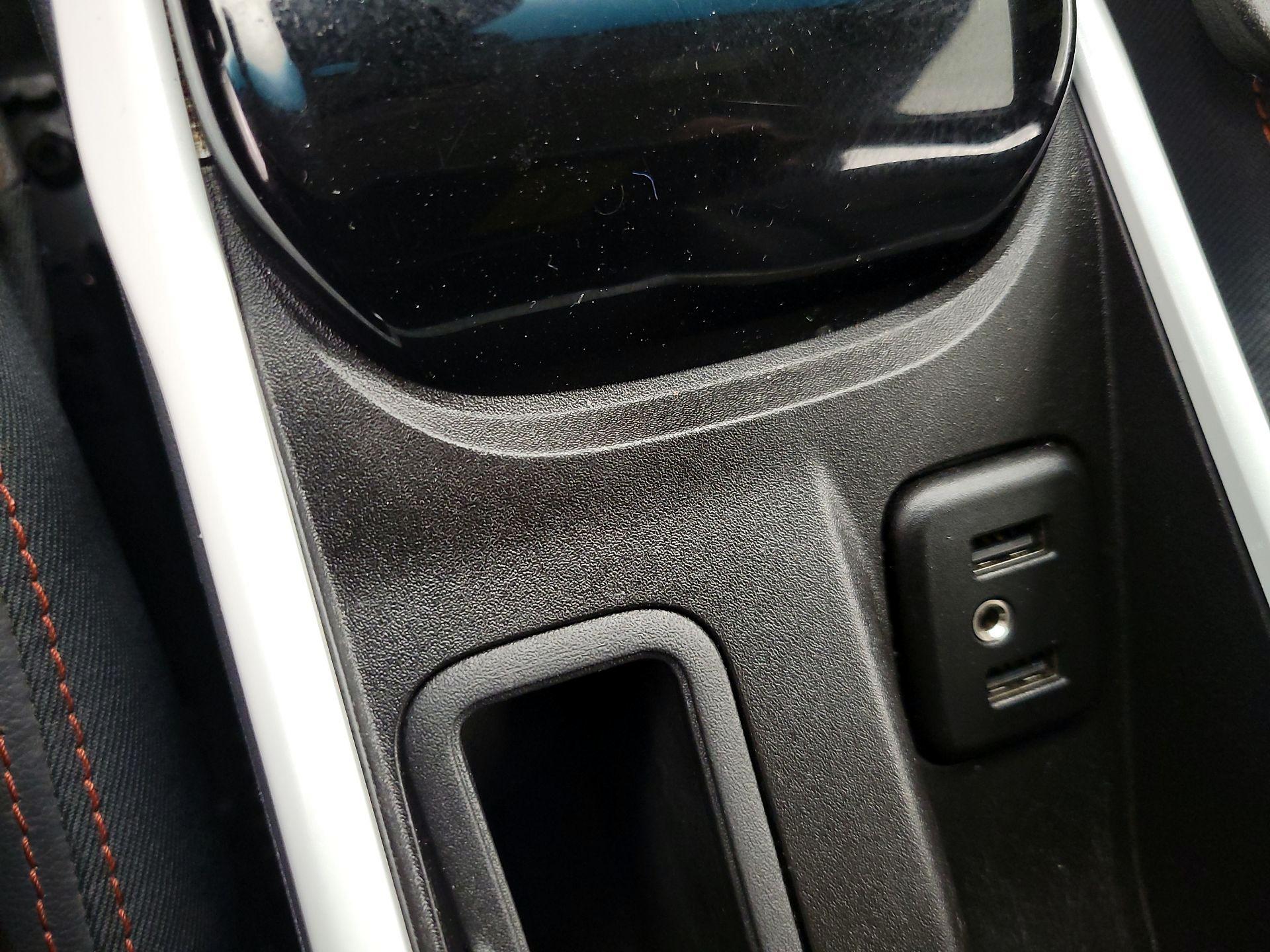 Thumbnail: 2021 Chevrolet Bolt EV - 18