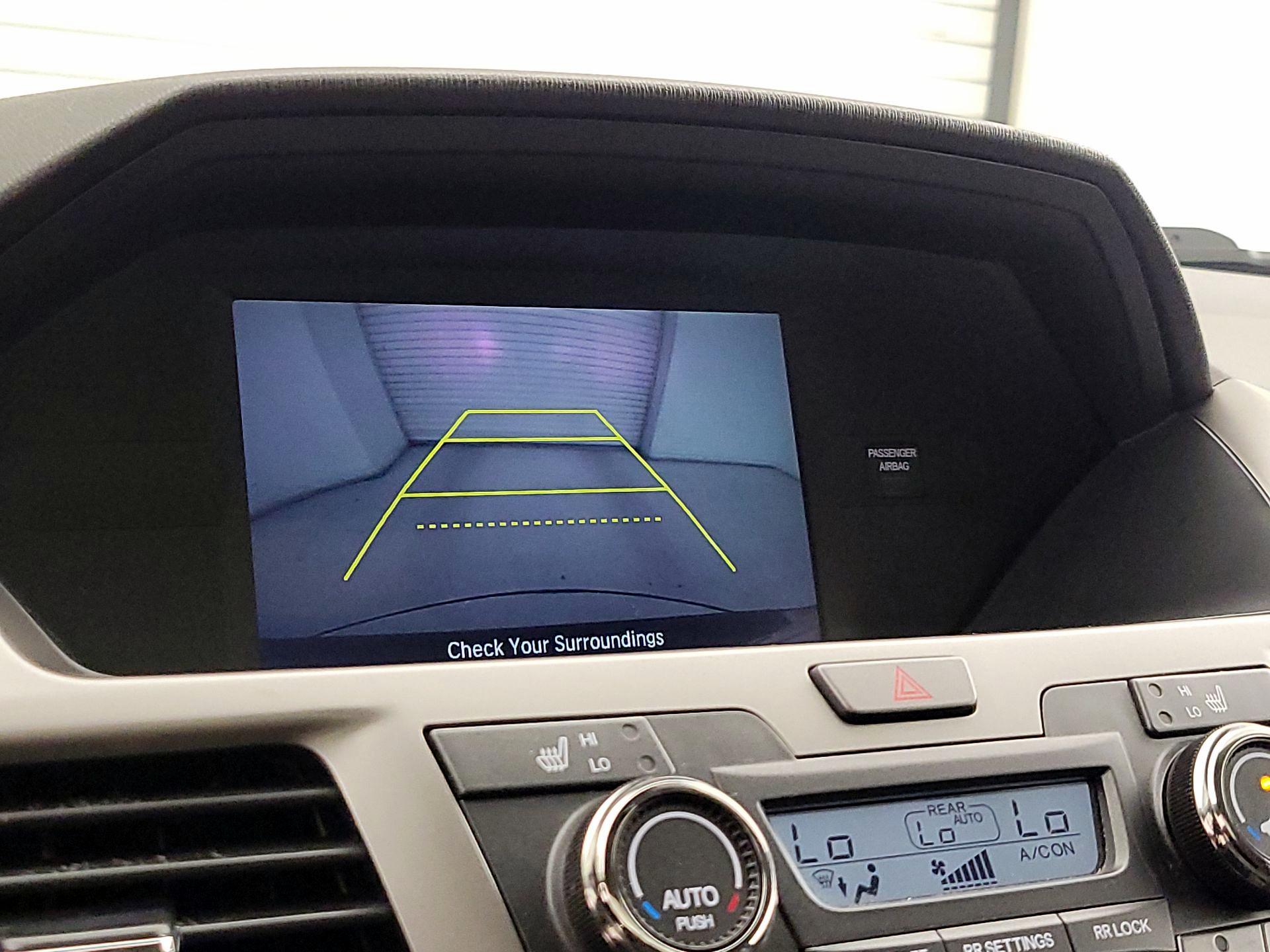 Thumbnail: 2016 Honda Odyssey - 14