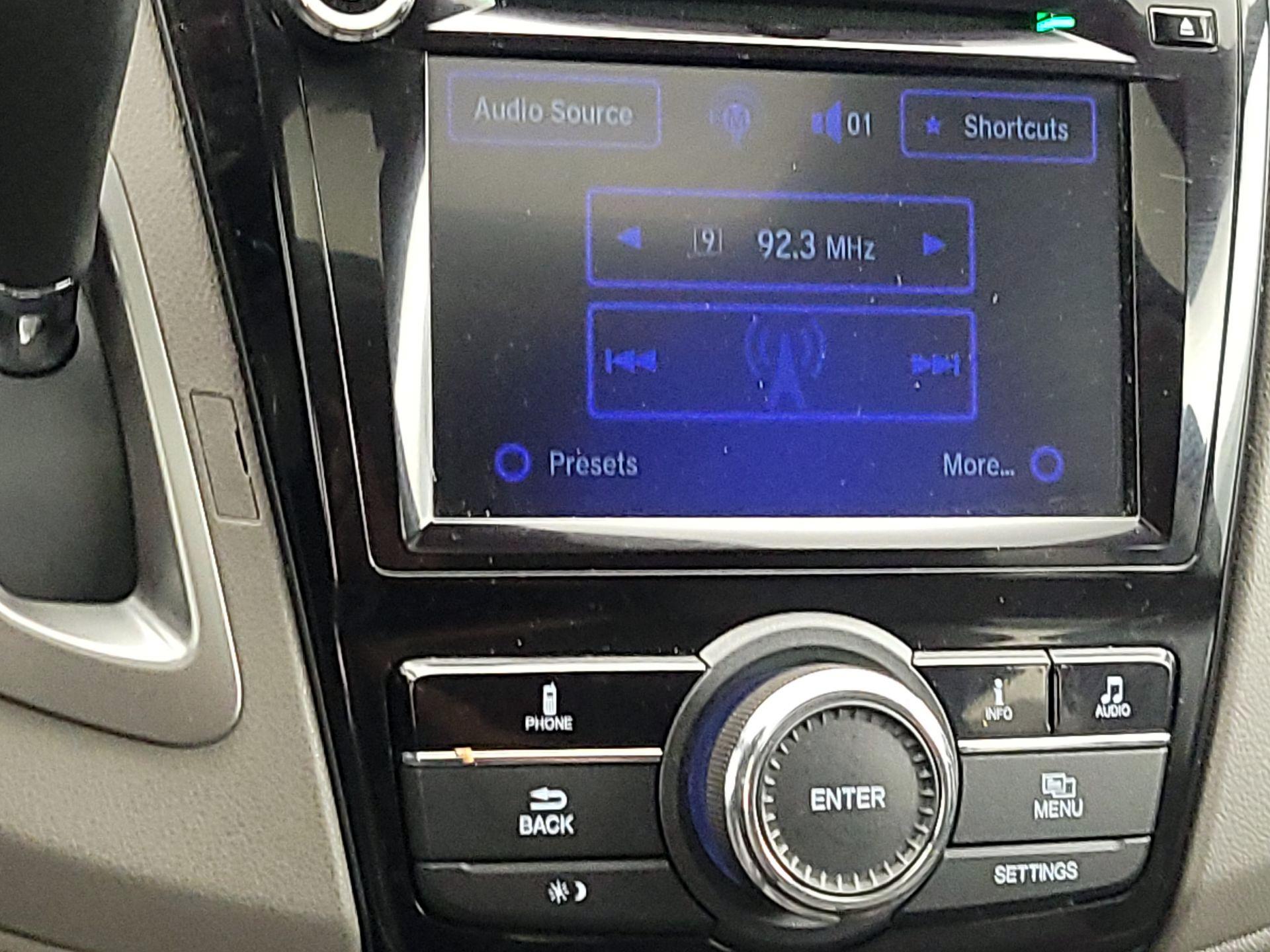 Thumbnail: 2016 Honda Odyssey - 15