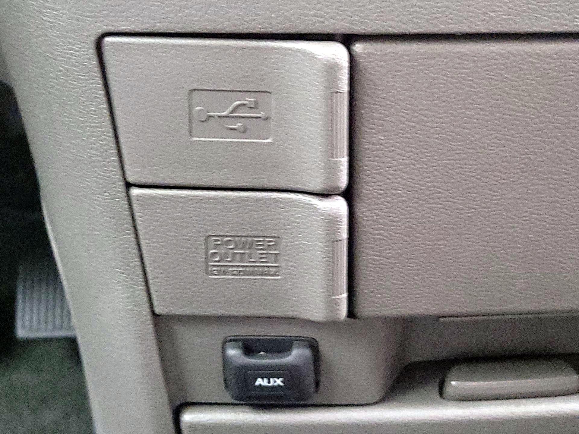 Thumbnail: 2016 Honda Odyssey - 18