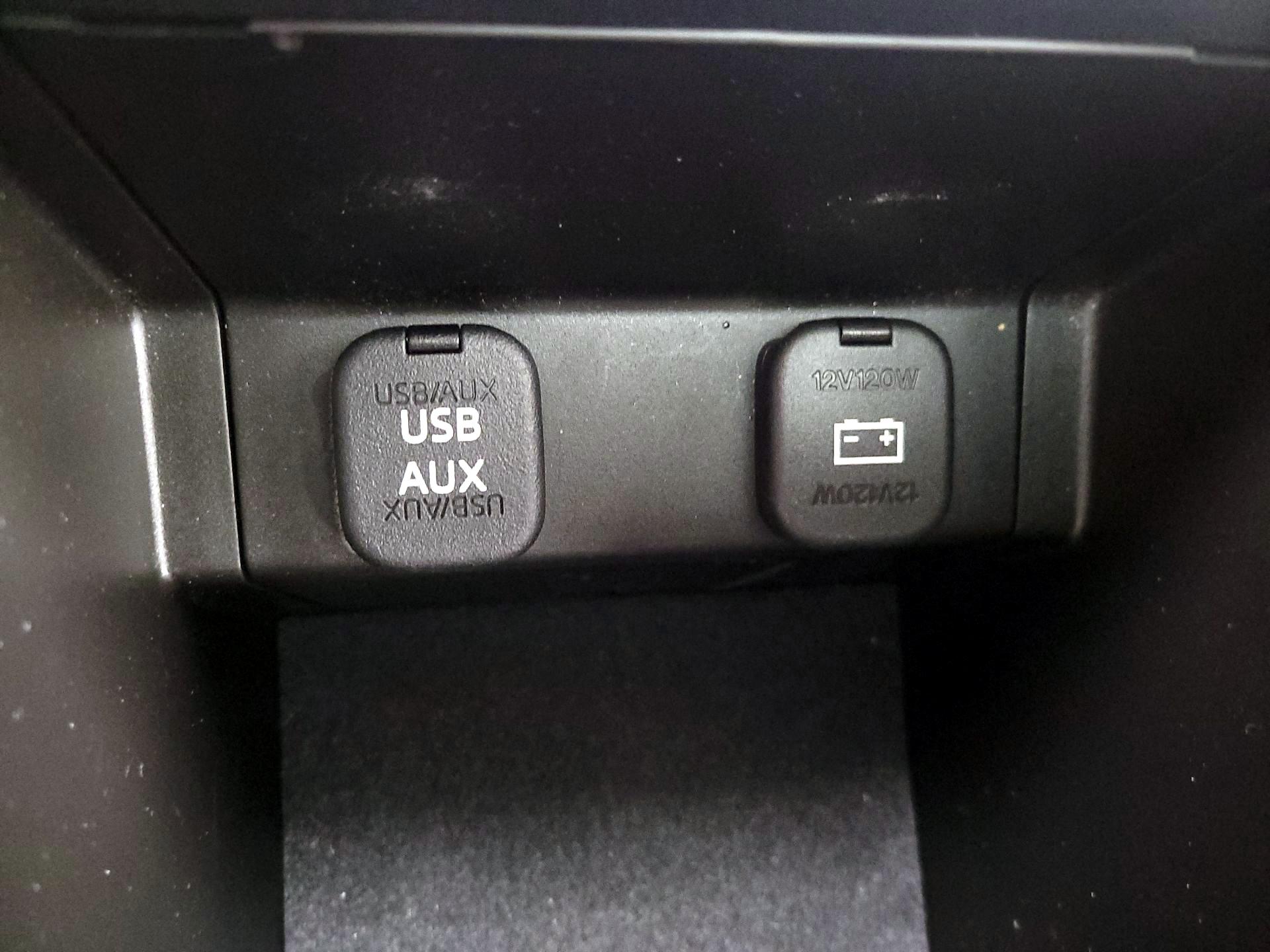 Thumbnail: 2015 Mazda Mazda6 - 19