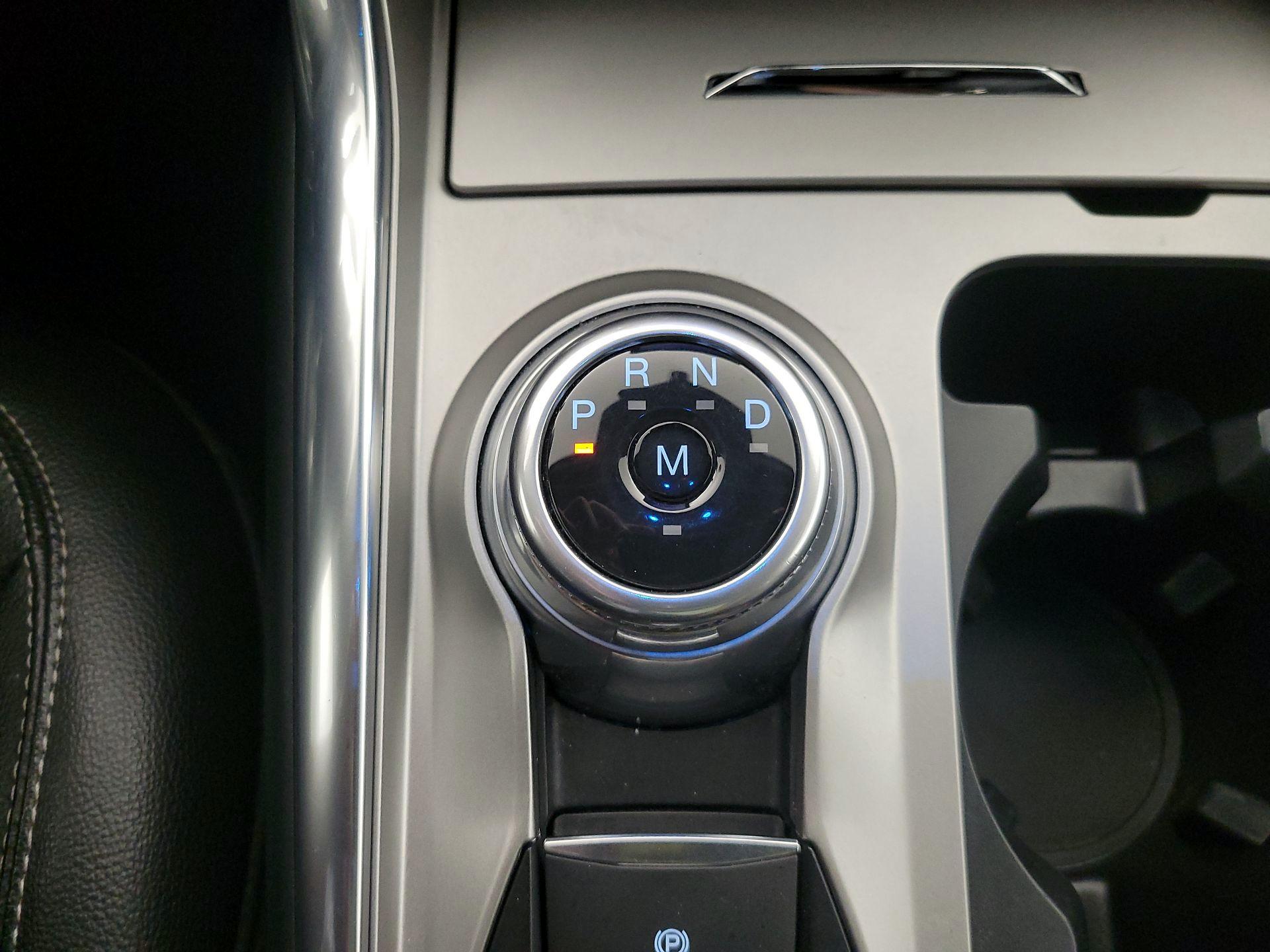 Thumbnail: 2021 Ford Explorer - 18