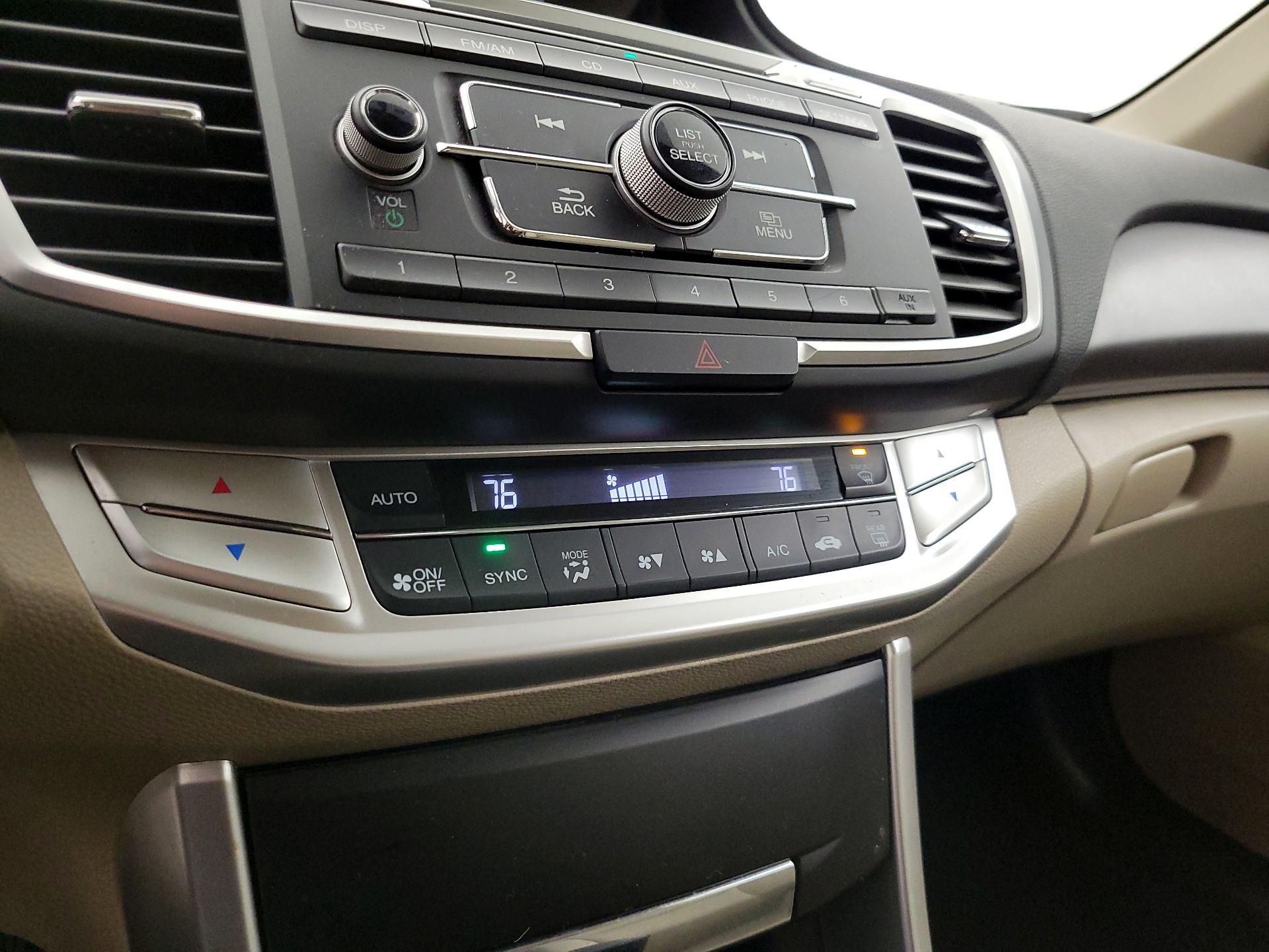 Thumbnail: 2014 Honda Accord - 16