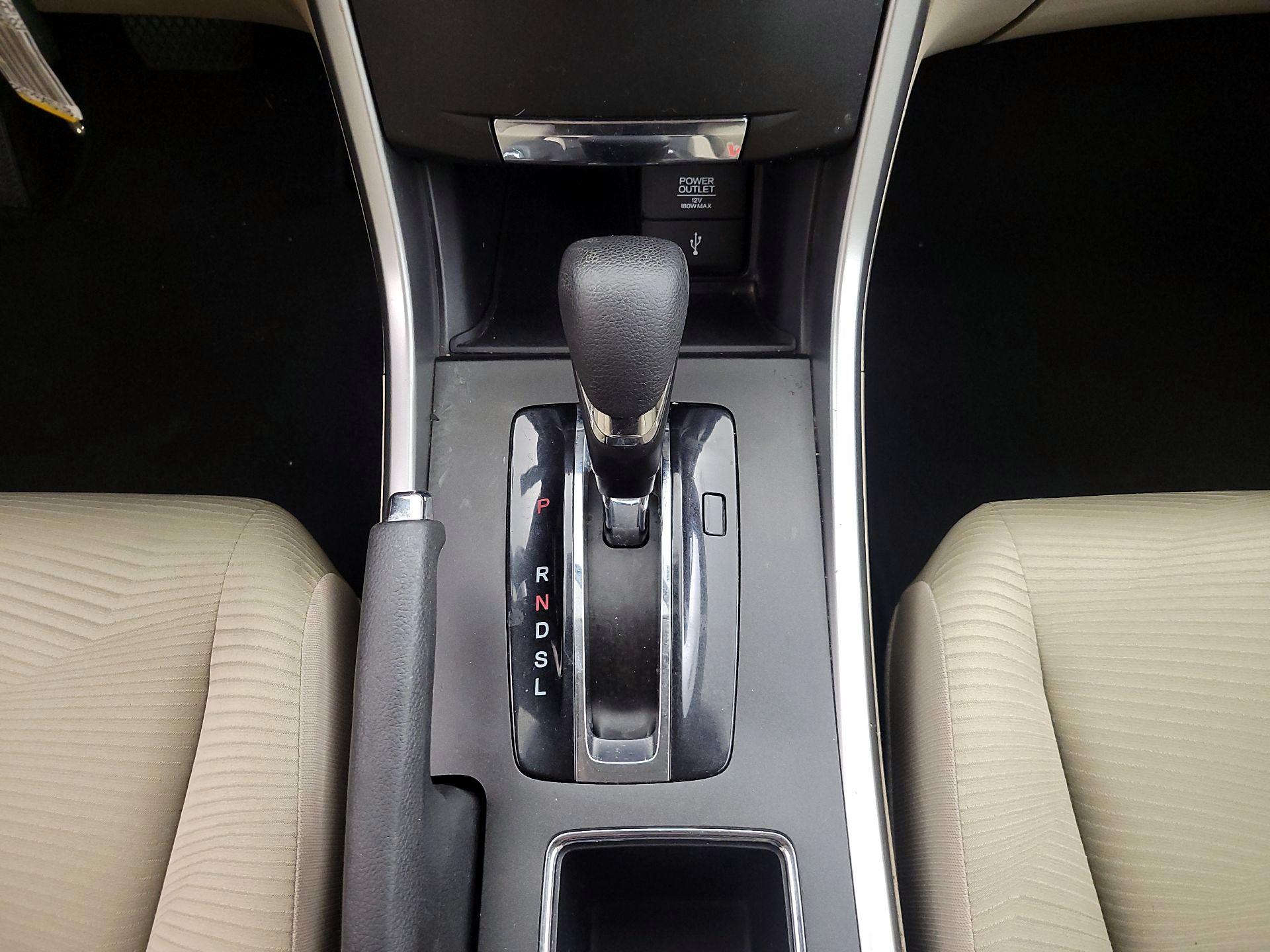 Thumbnail: 2014 Honda Accord - 17