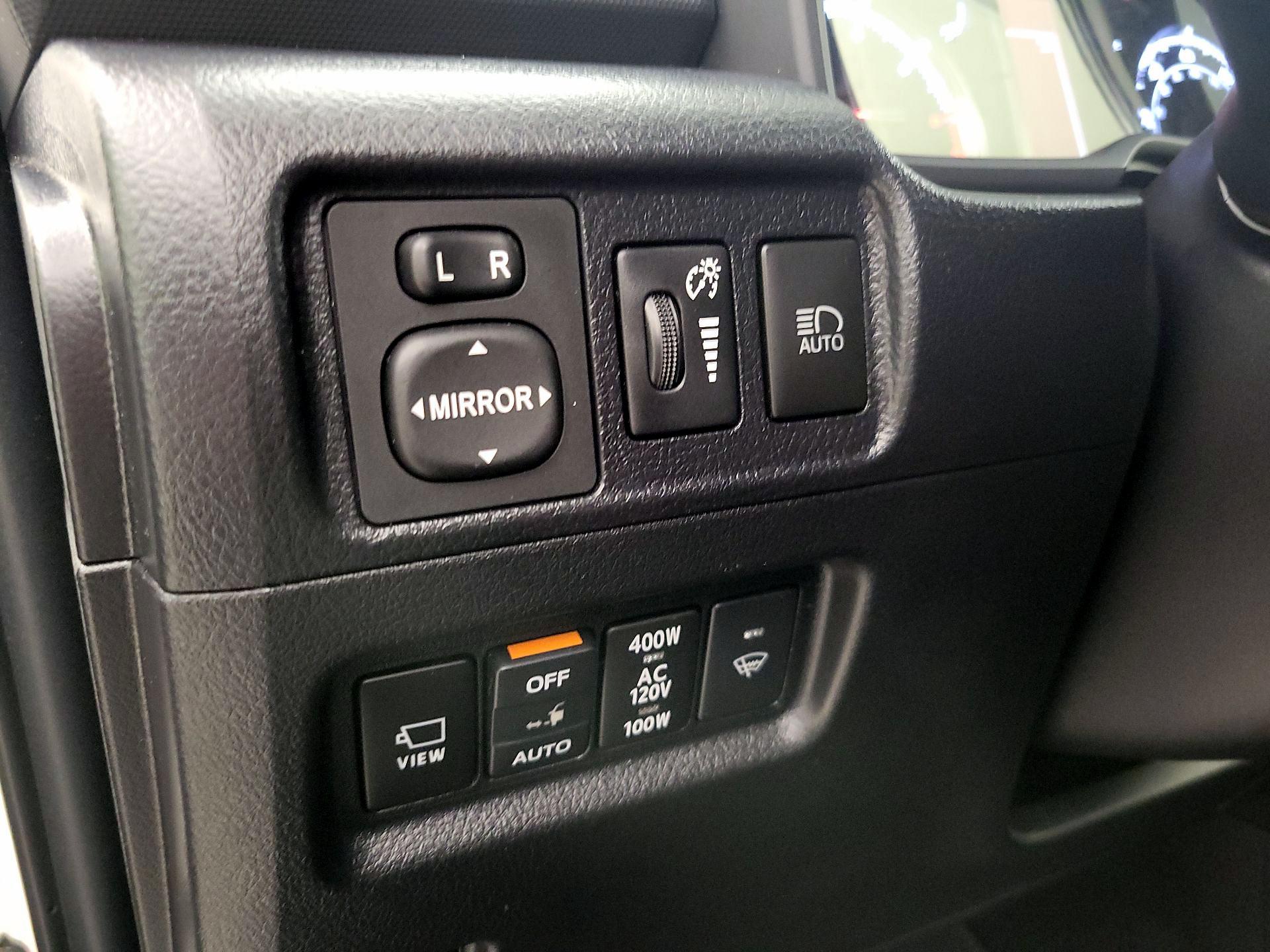 Thumbnail: 2023 Toyota 4Runner - 13